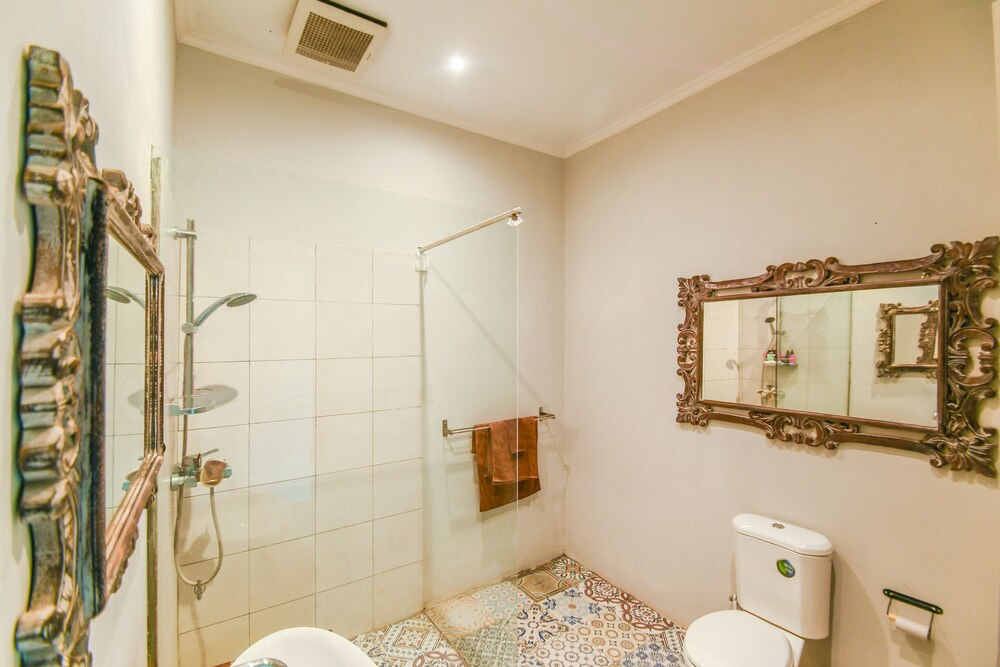 Villa Flamboyan Bali
