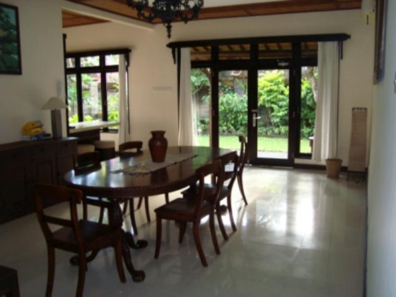 Villa Kubu Sanur