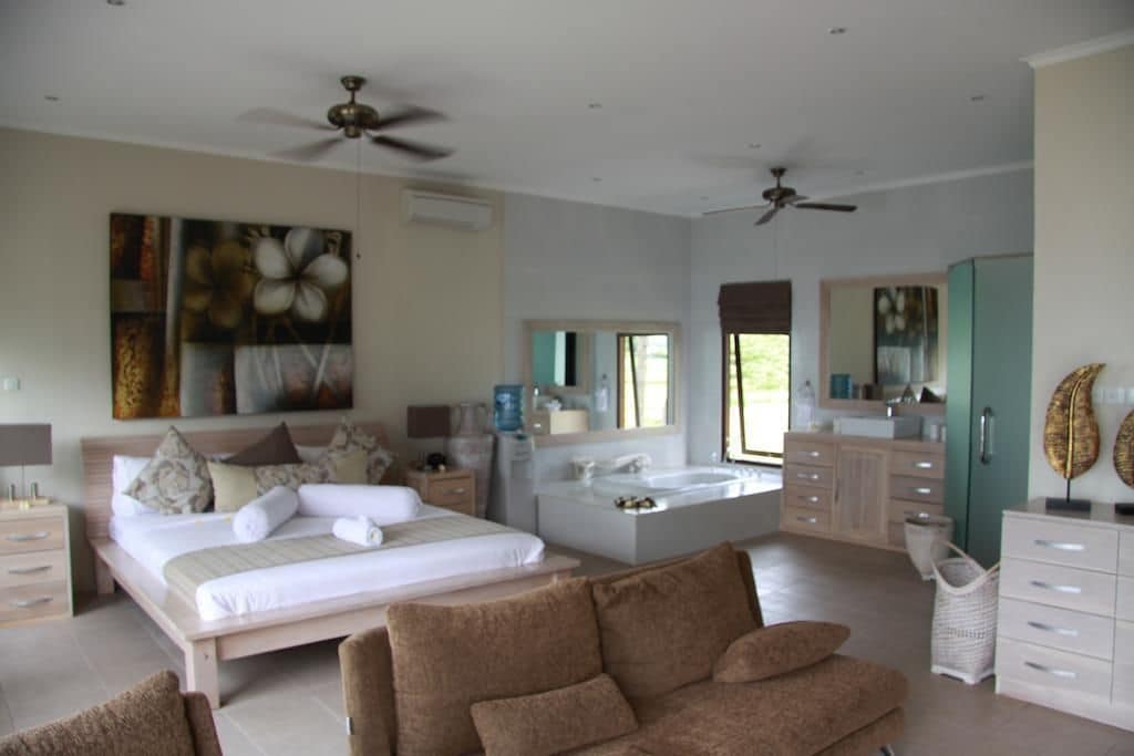 The Beach Front Villas North Bali