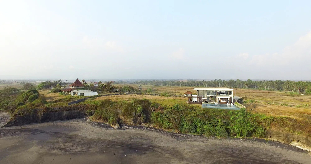 Abian Bali Beach House by The Kunci