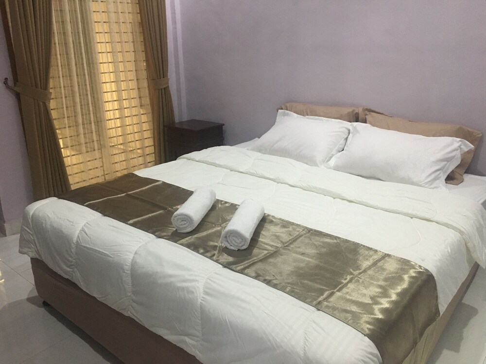 7 One Homestay