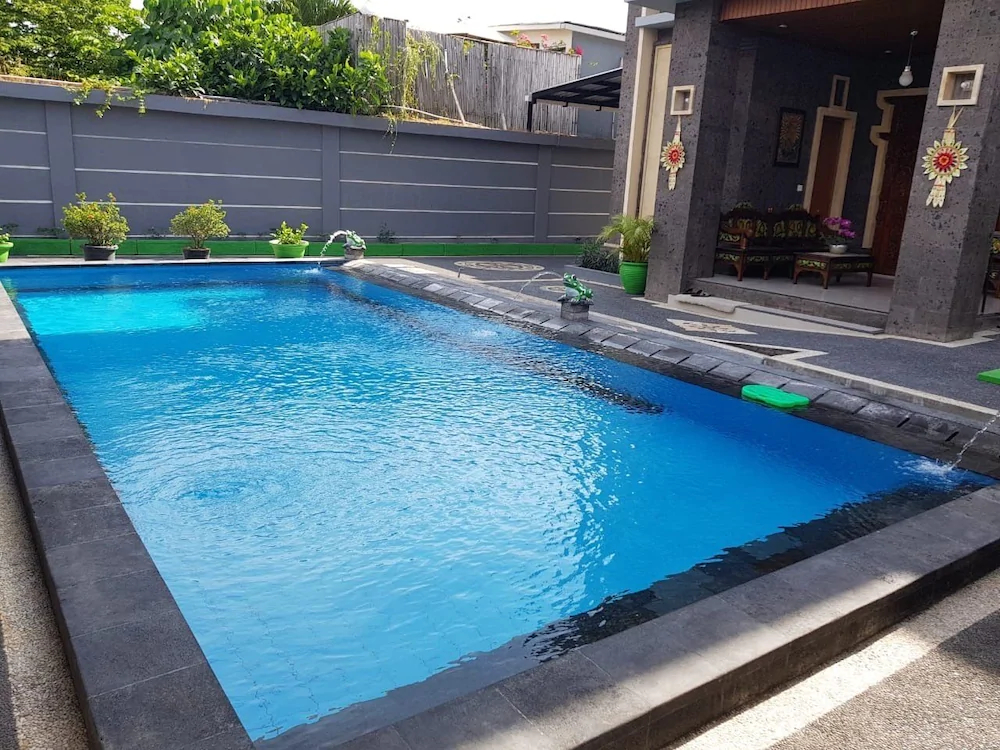 7 One Homestay