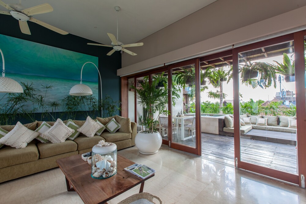 AB Villa & Apartments