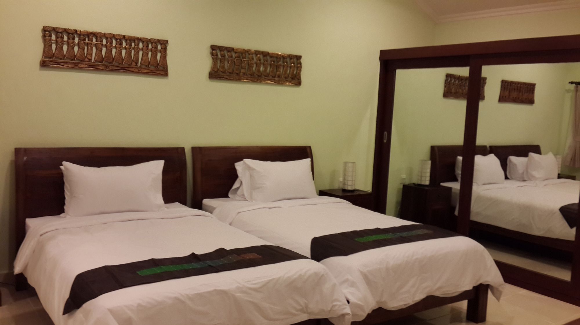Aisha Family Villa