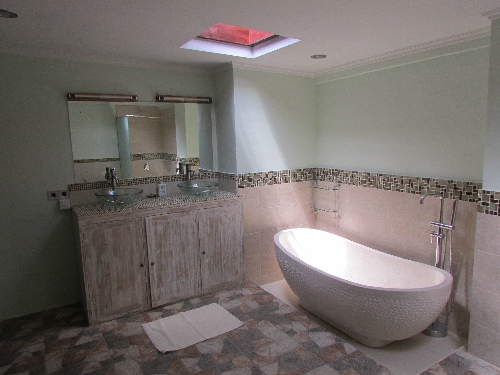 Aisha Family Villa