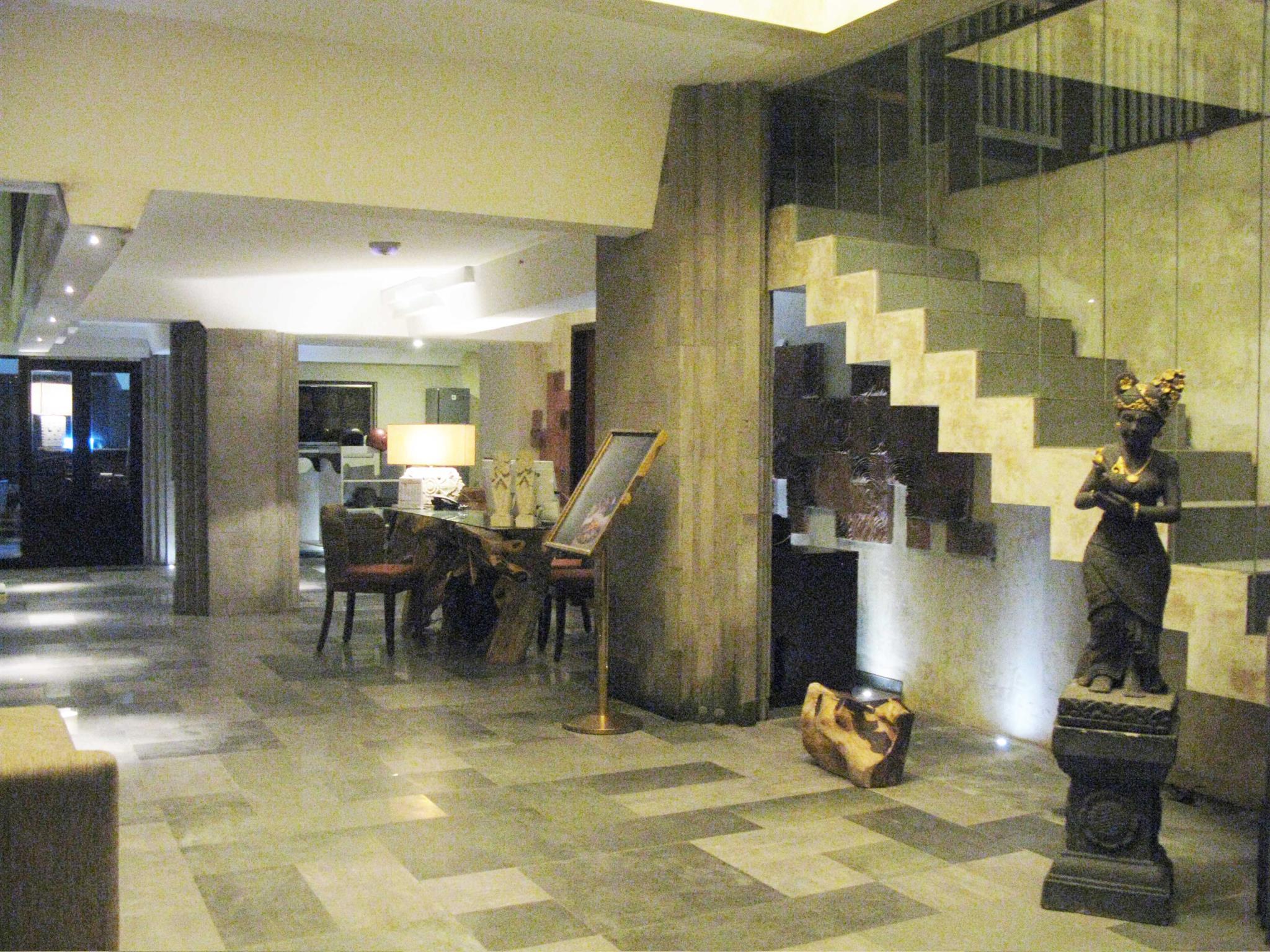 Anshel Hotel