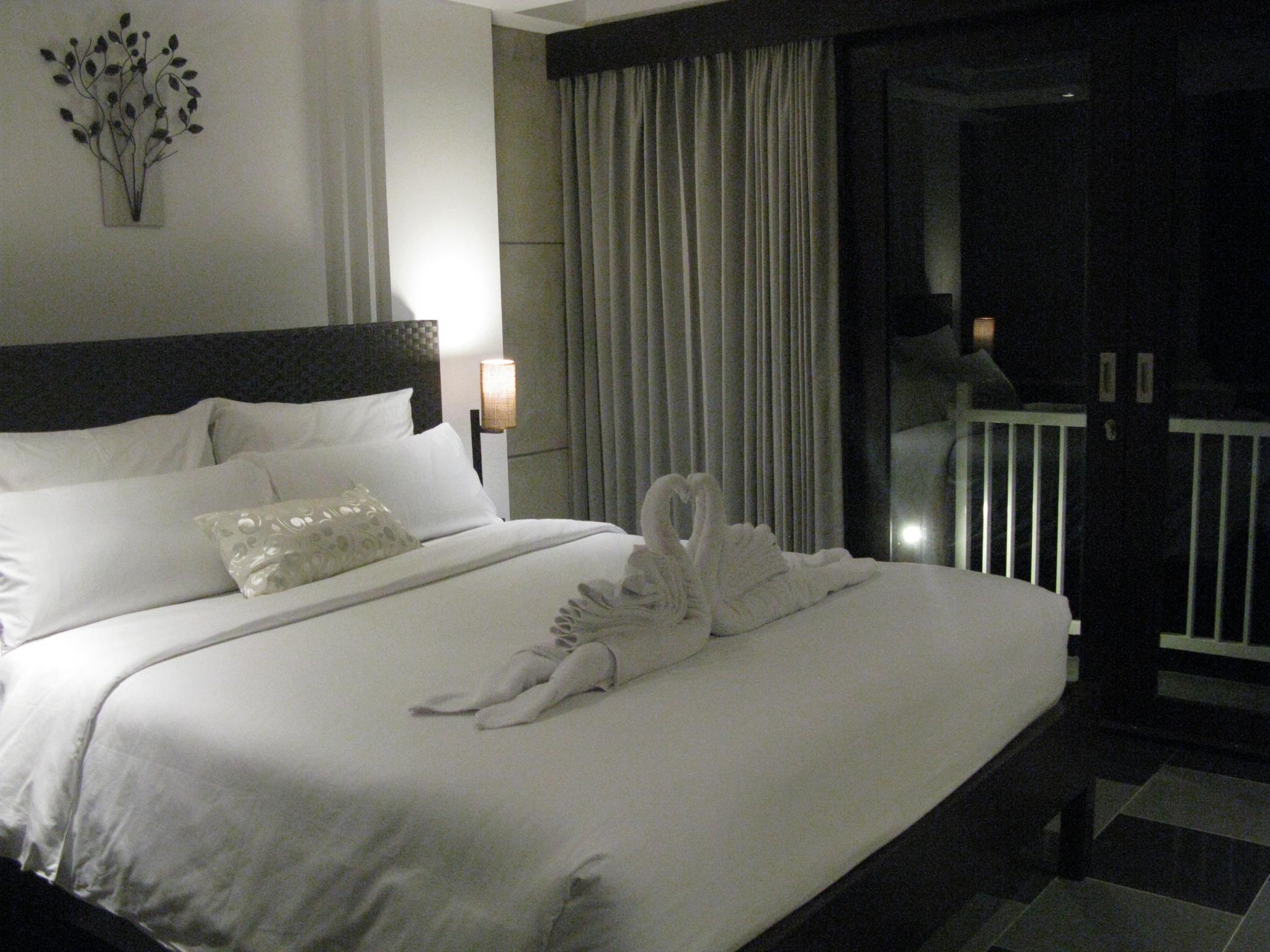 Anshel Hotel