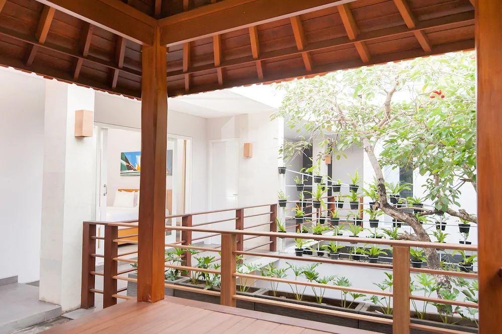 Apple Villa & Suite Seminyak