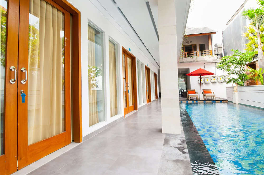 Apple Villa & Suite Seminyak