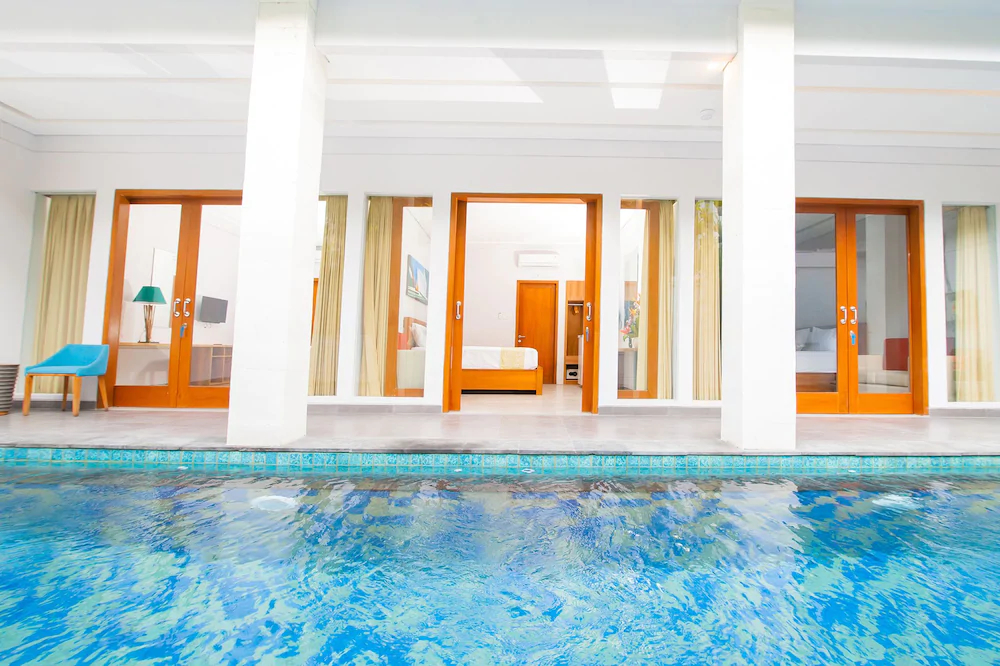 Apple Villa & Suite Seminyak