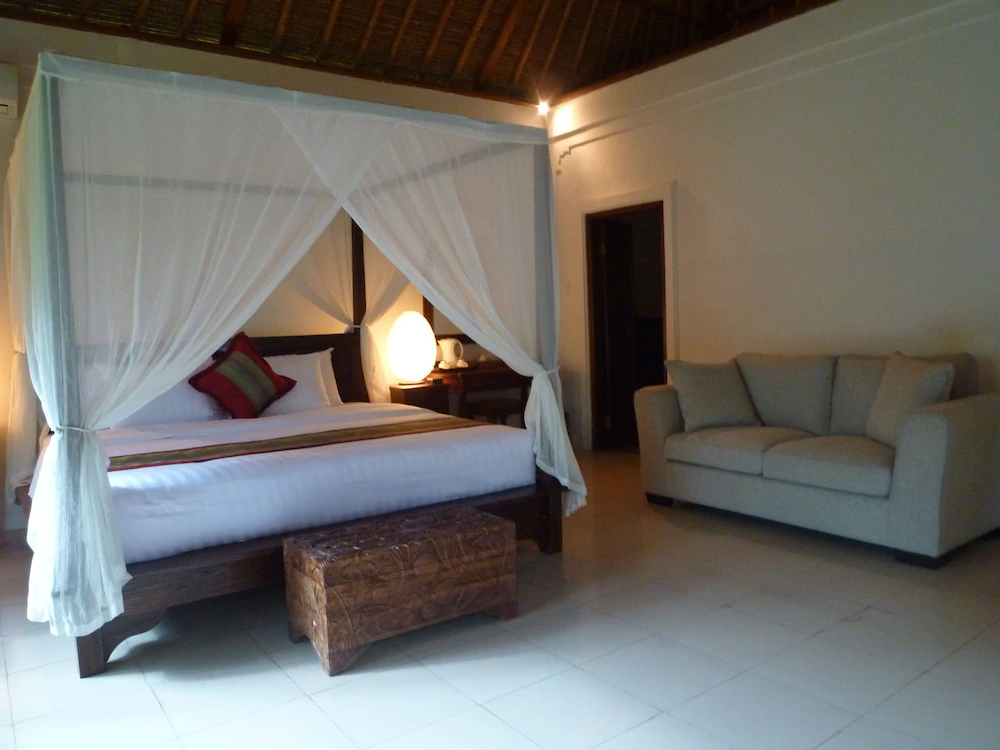Bali Hidden Paradise Seminyak