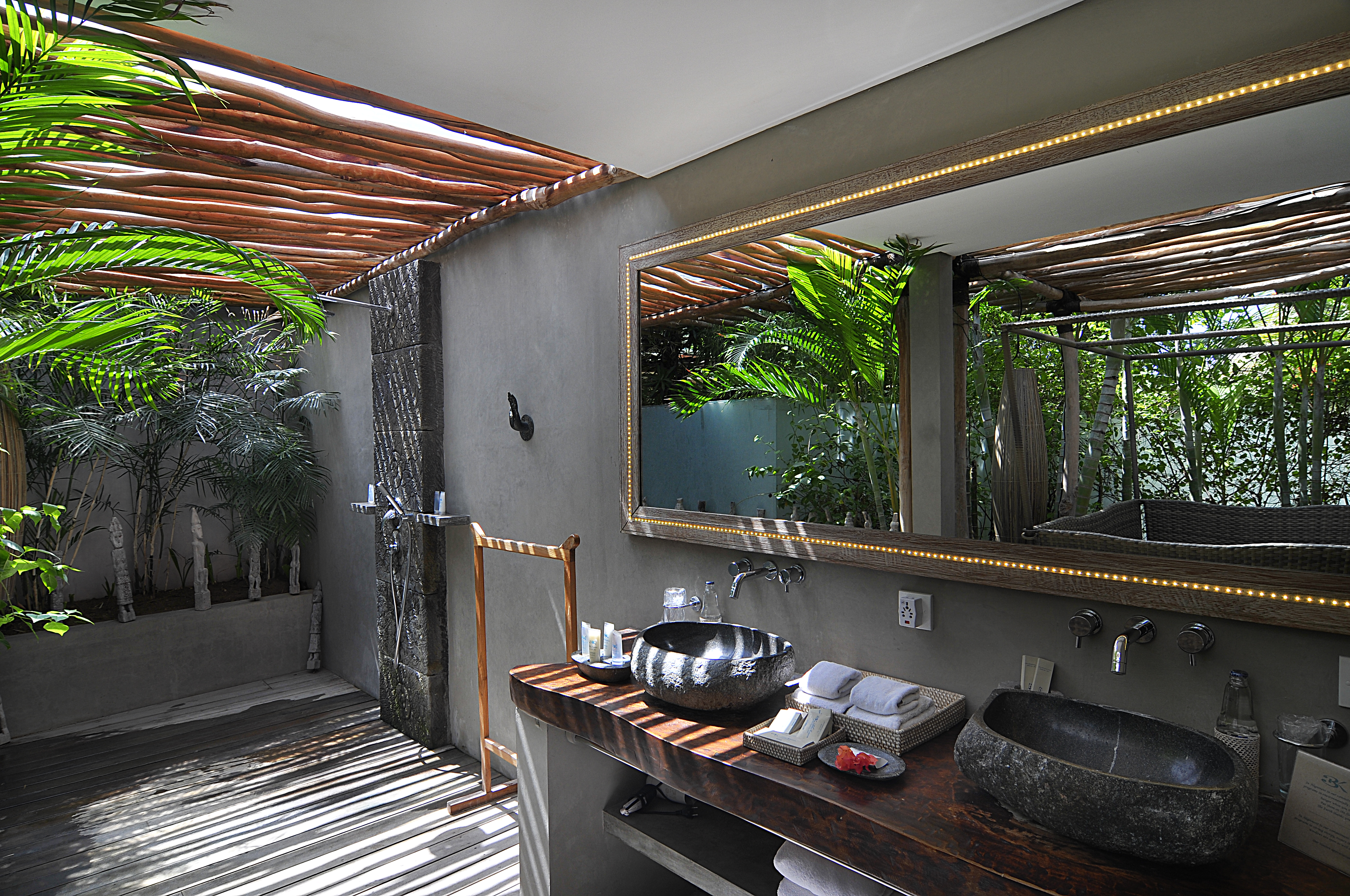 Blue Karma Dijiwa Seminyak