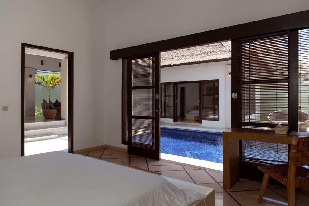 Bvilla + Pool