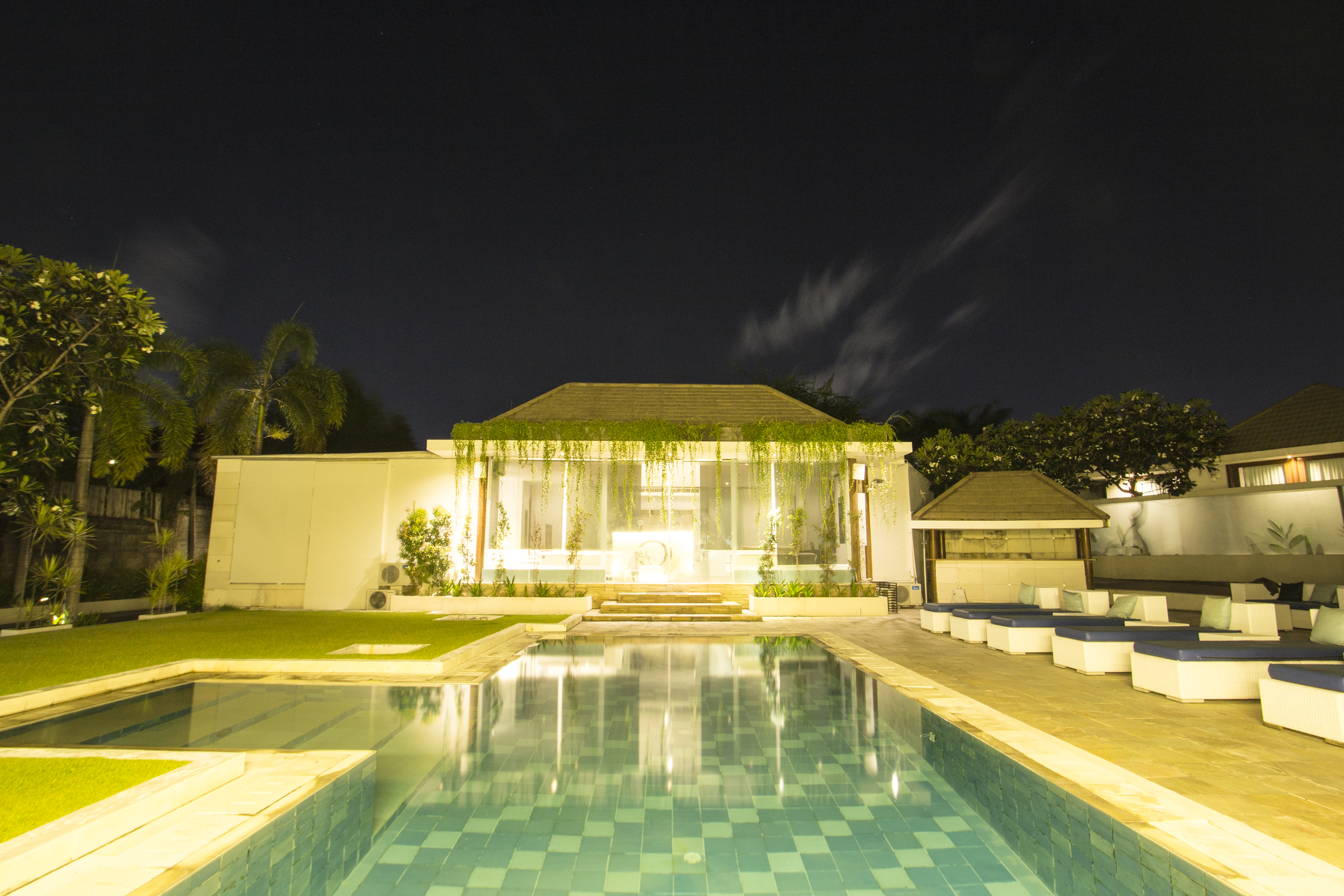 C151 SMART VILLAS At Seminyak
