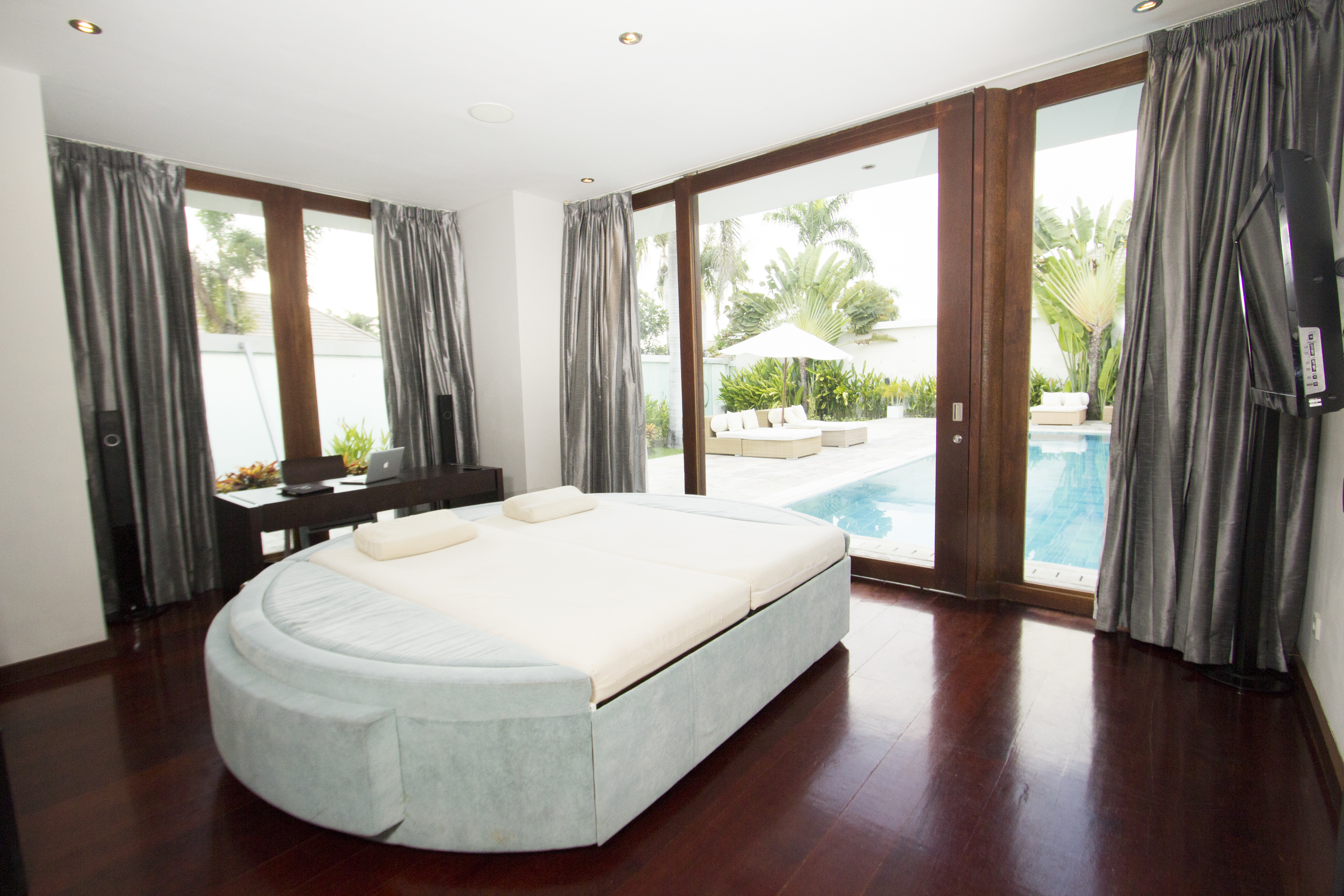 C151 SMART VILLAS At Seminyak