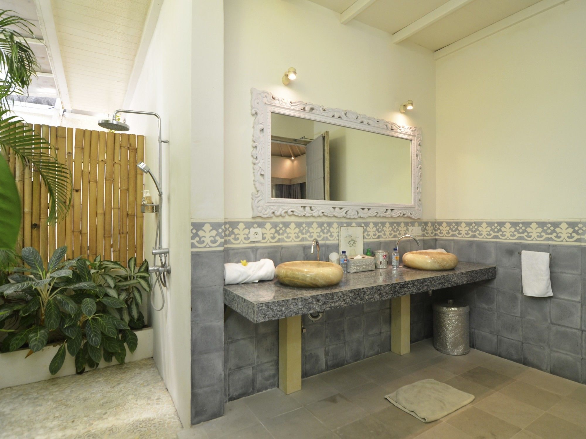 Casa Cinta 2