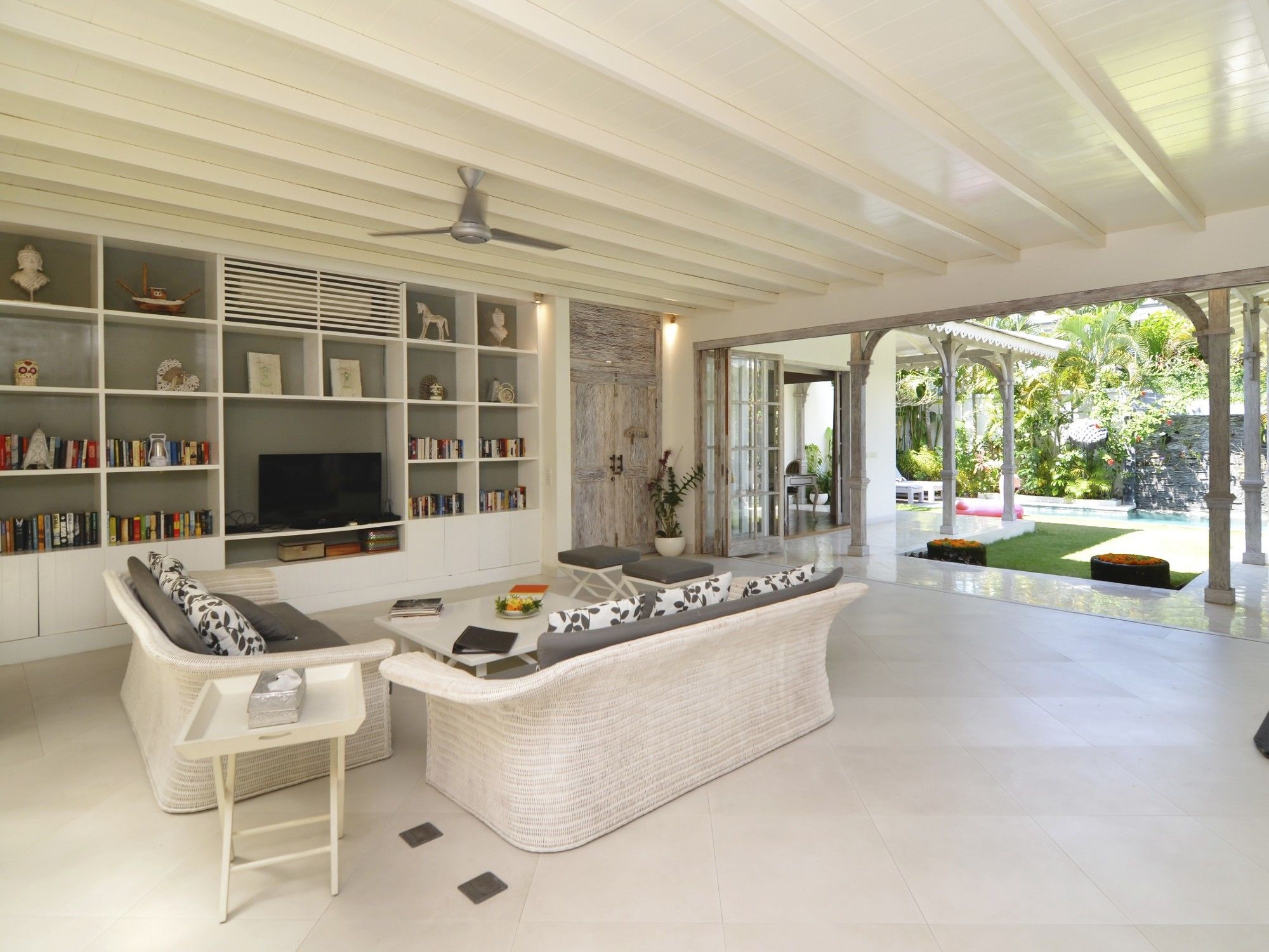 Casa Cinta 2
