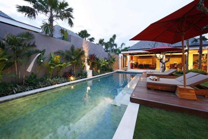Chandra Villas