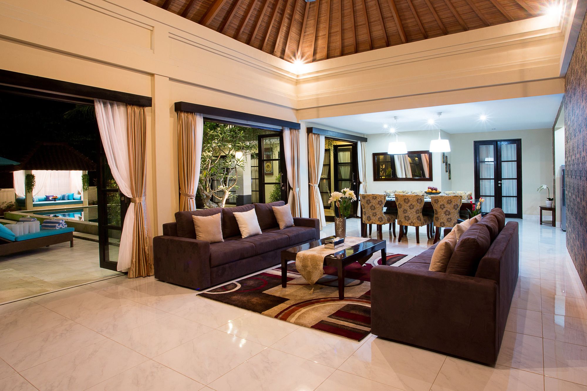 Cometa Villas