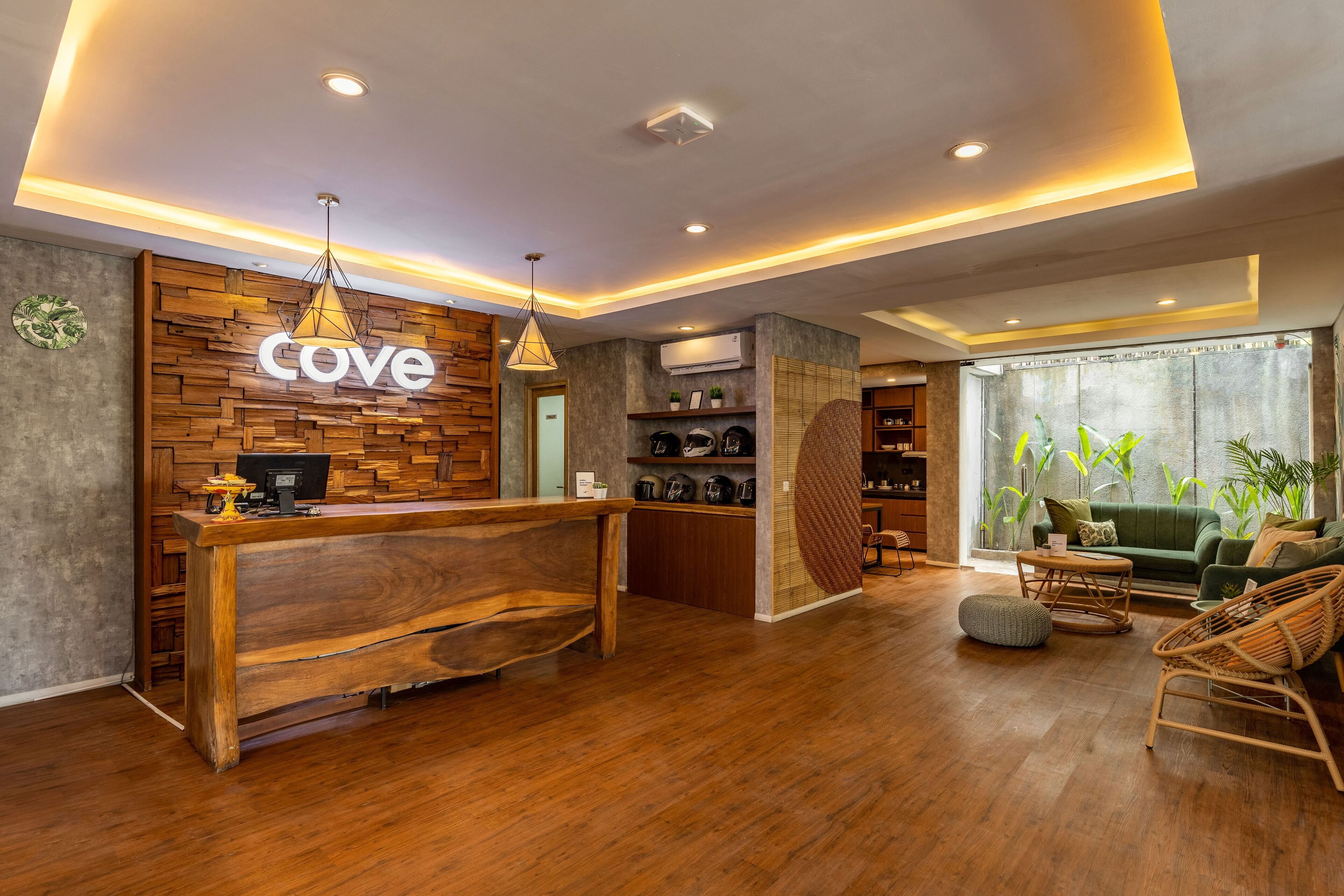 Cove Renata