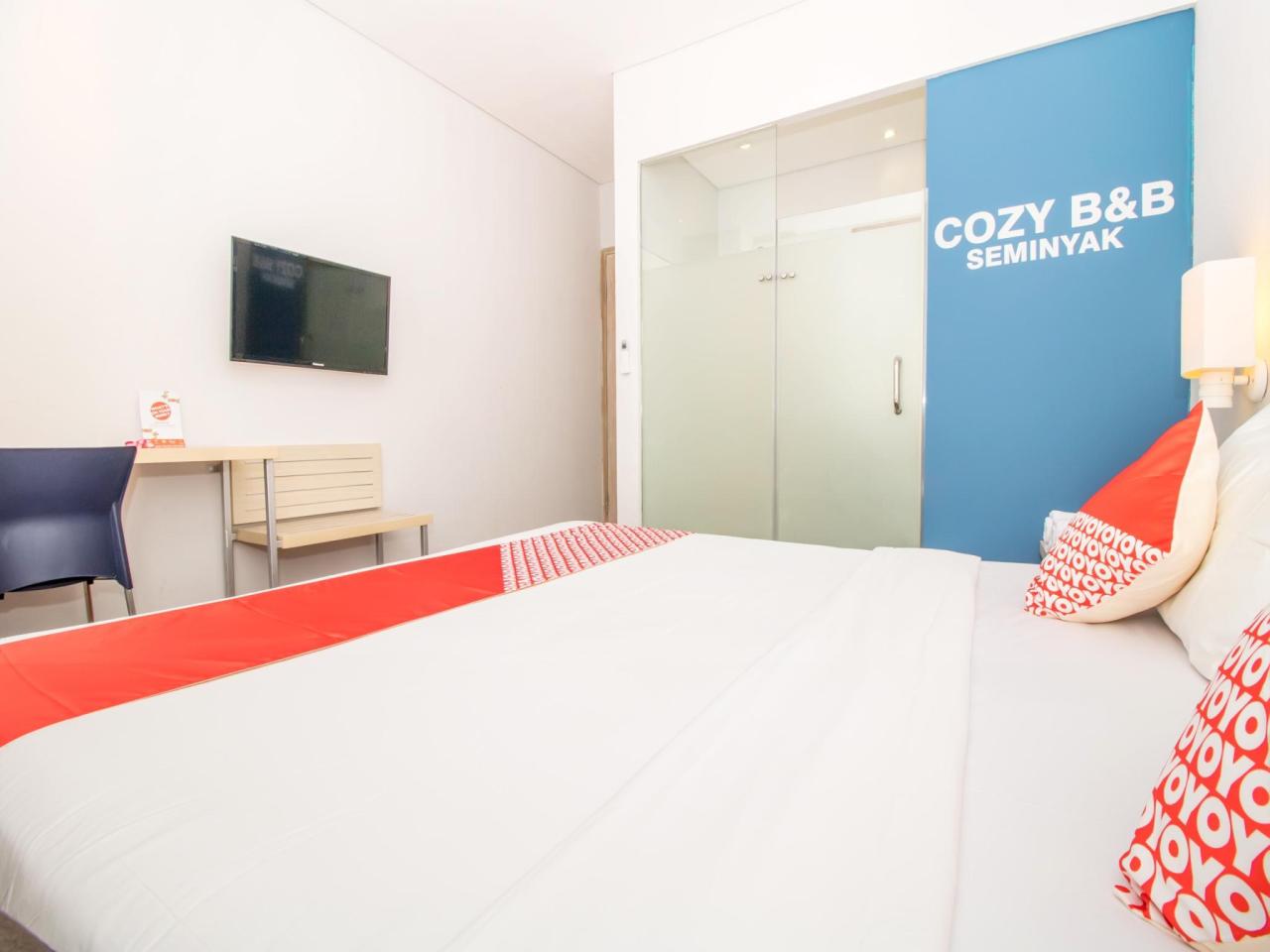 Cozy B&B Seminyak By OYO Rooms