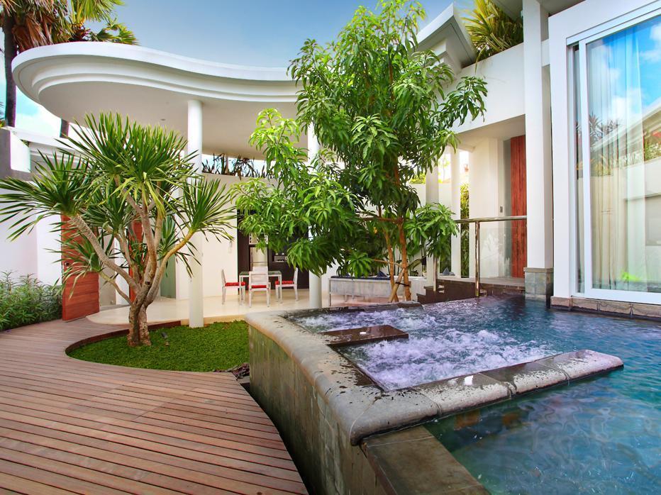 Delmango Villa Estate