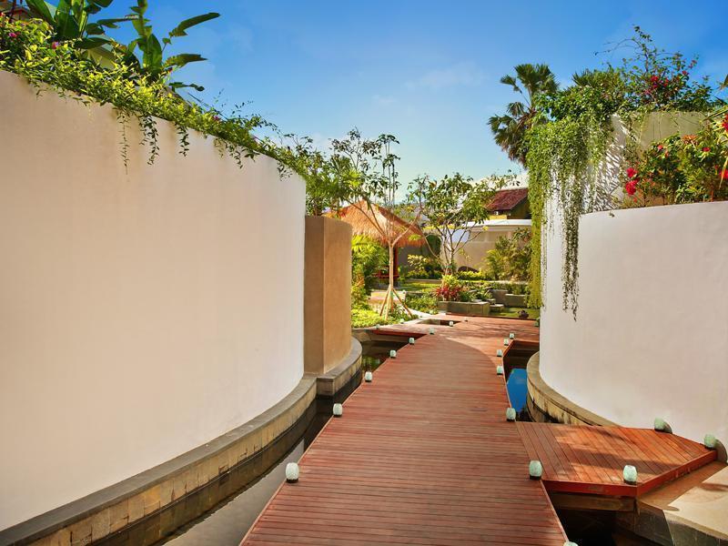 Delmango Villa Estate