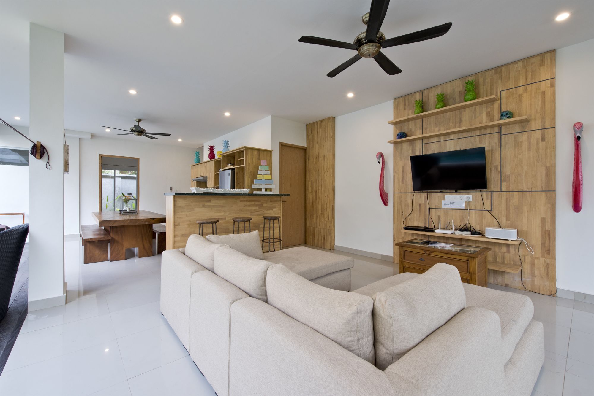 Del Mar Beach Villas