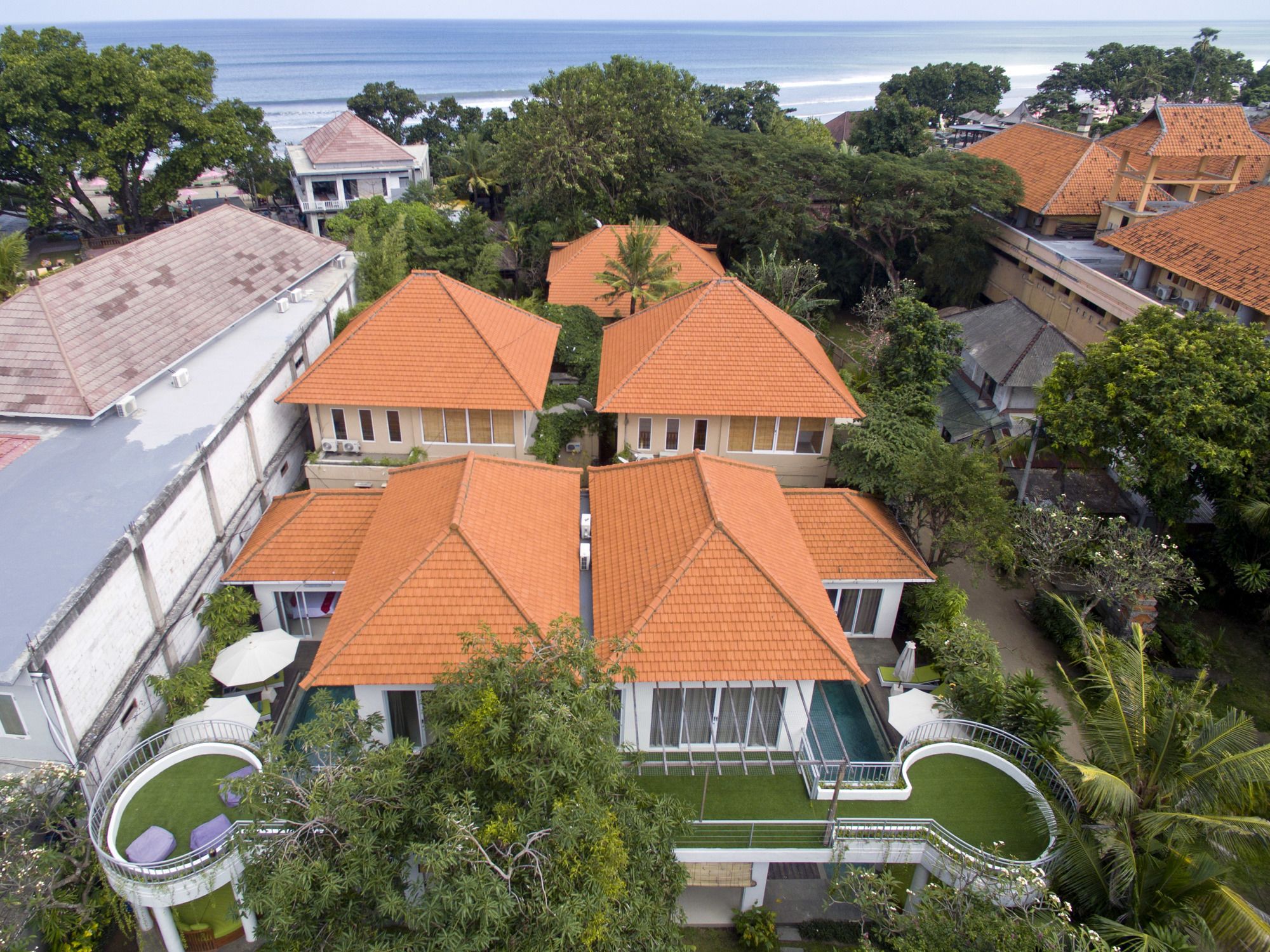Del Mar Beach Villas