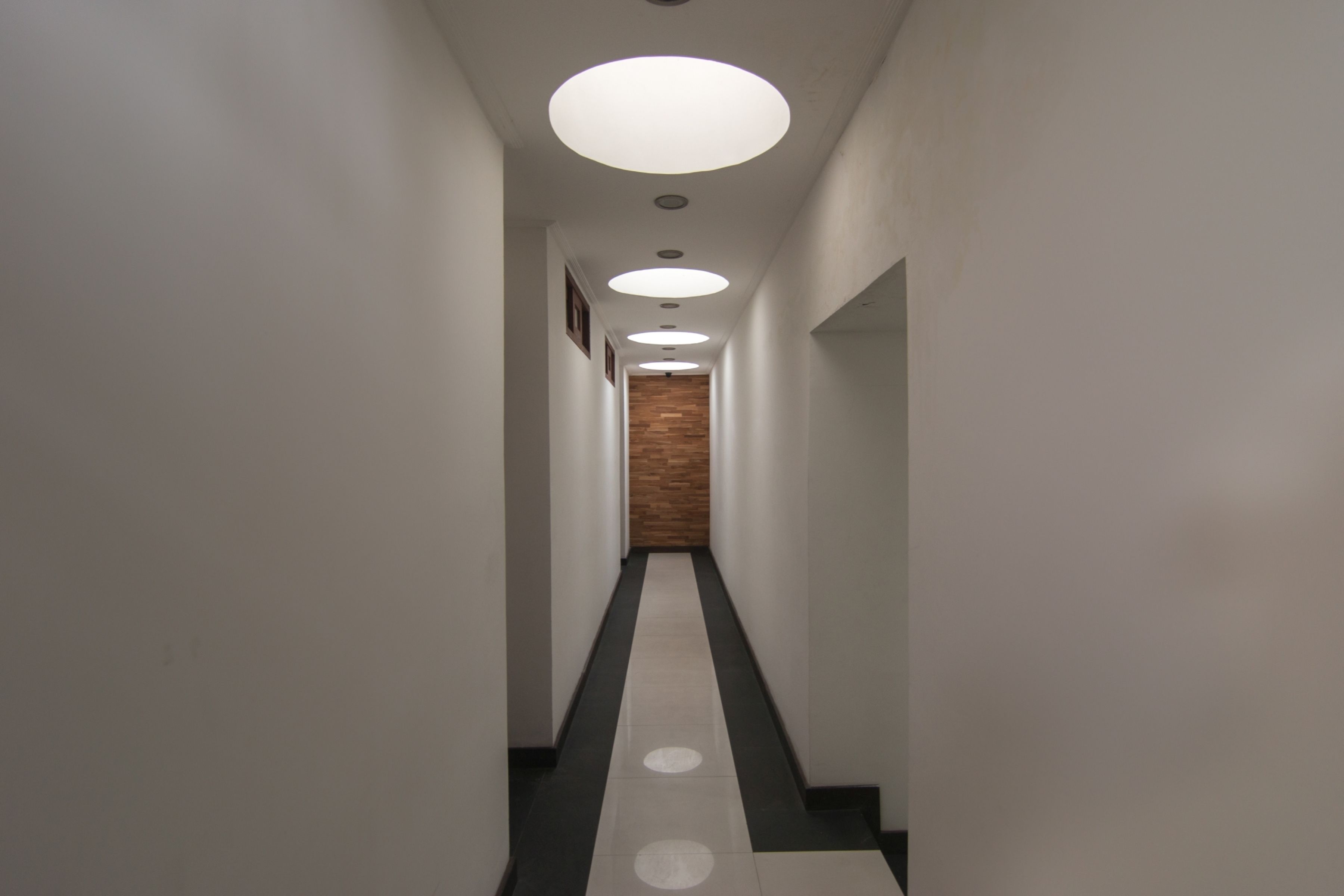 Delu Villas & Suites