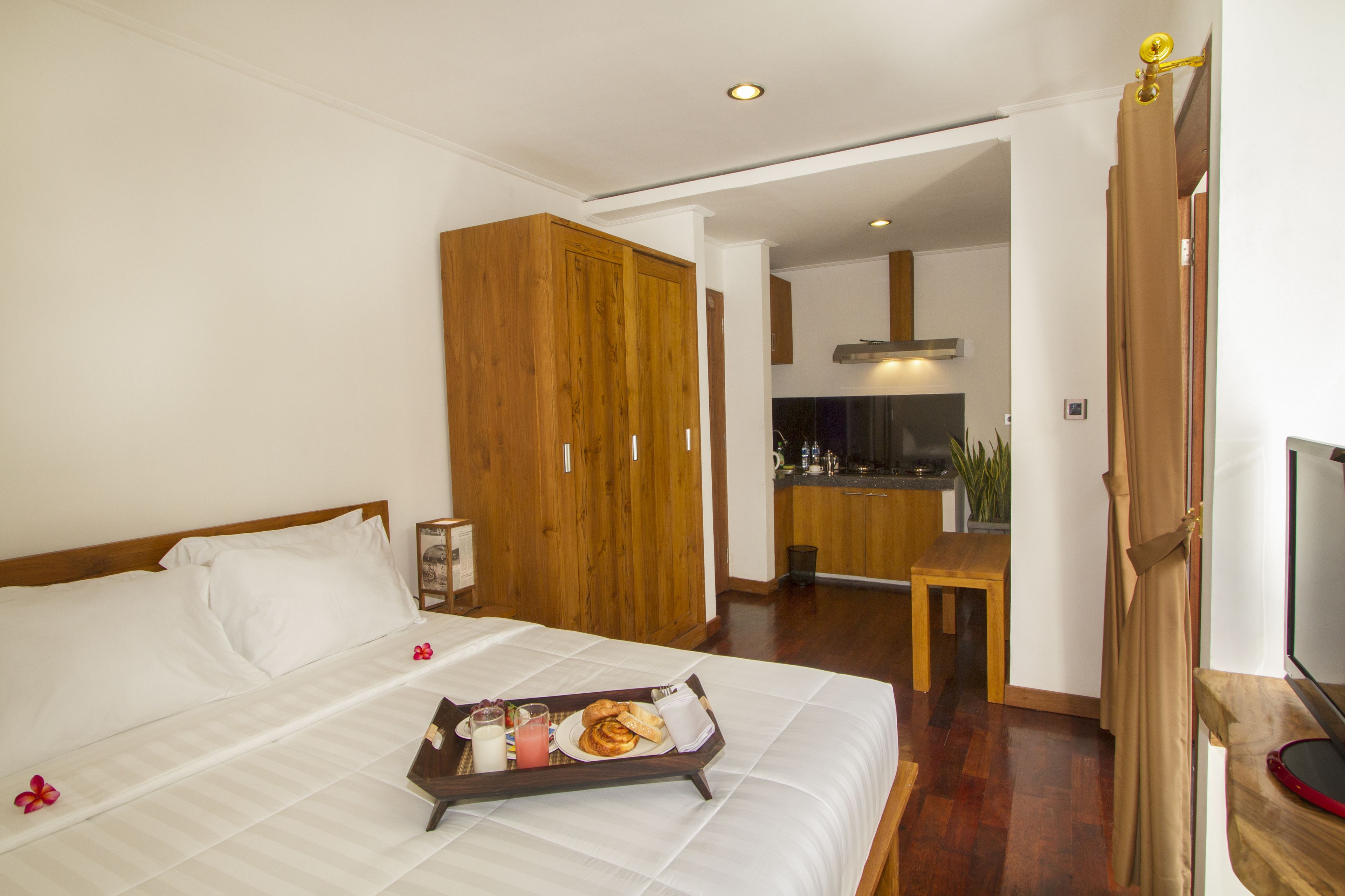 Delu Villas & Suites