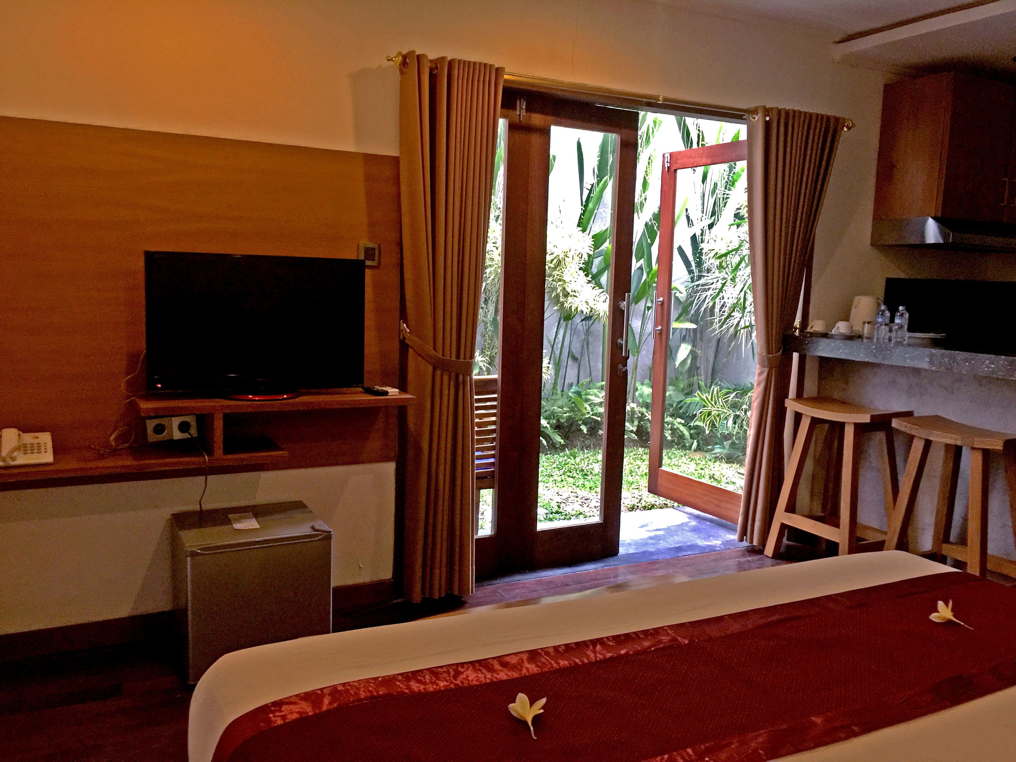 Delu Villas & Suites