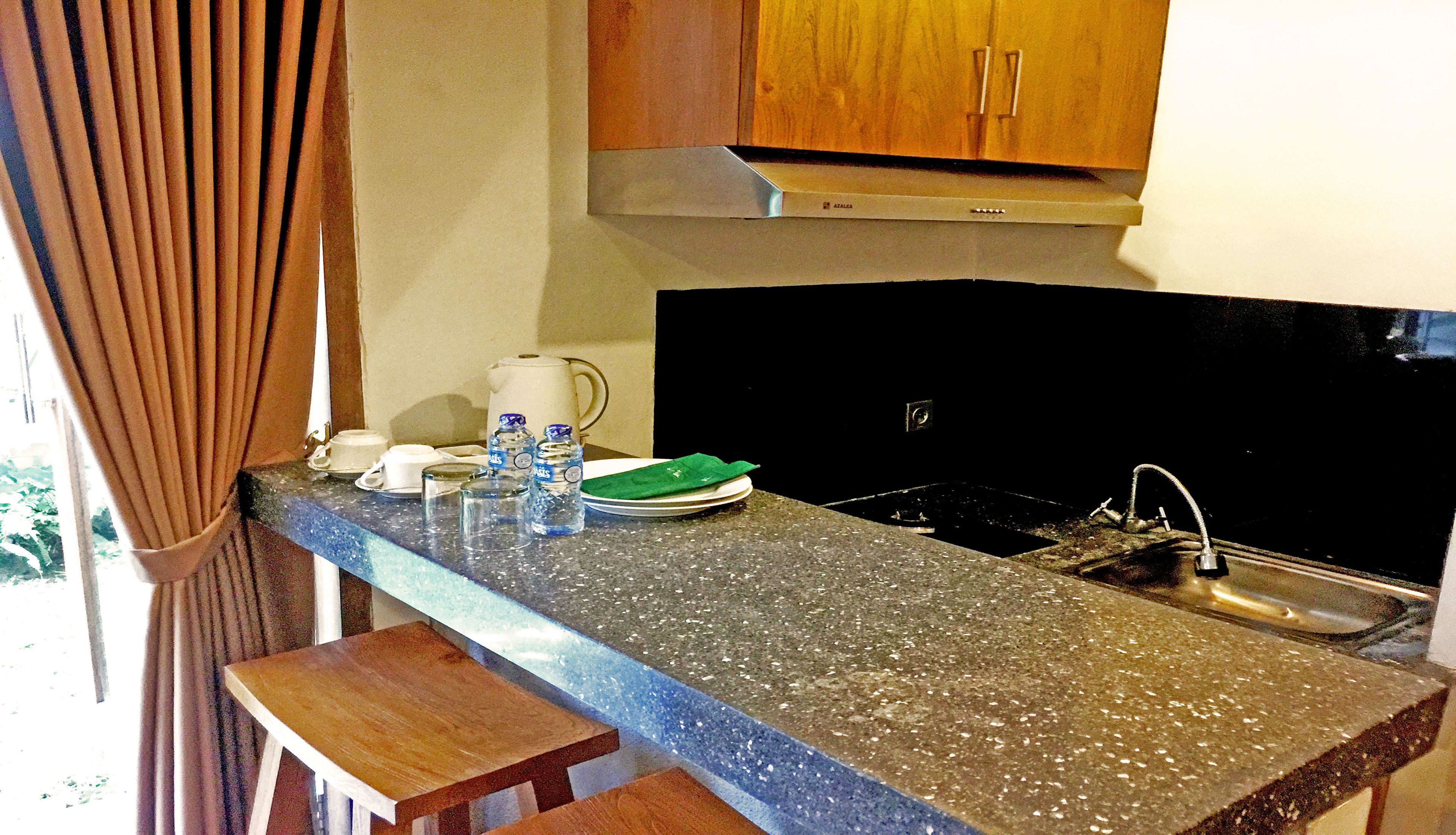 Delu Villas & Suites