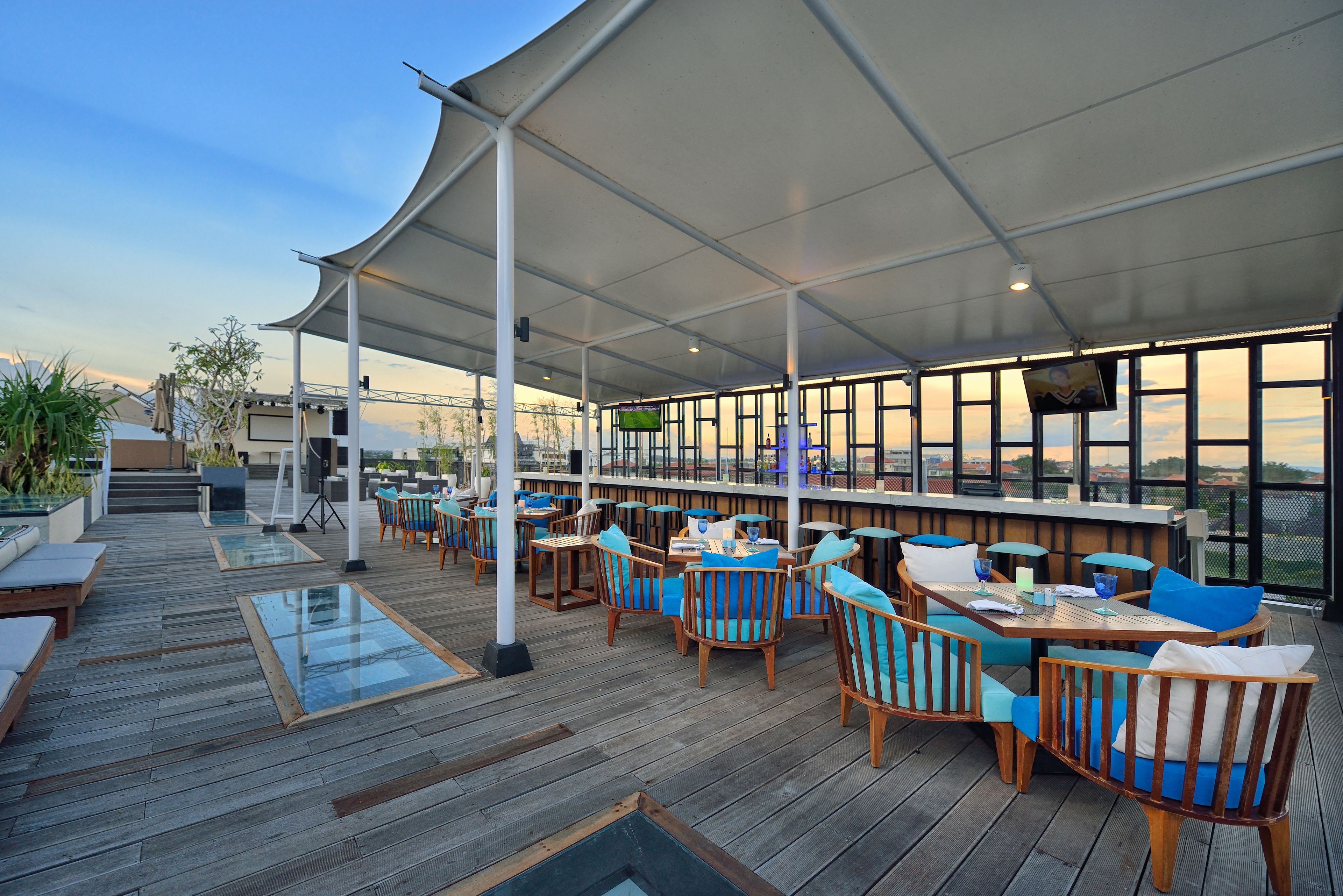 de Vins Sky Seminyak Hotel