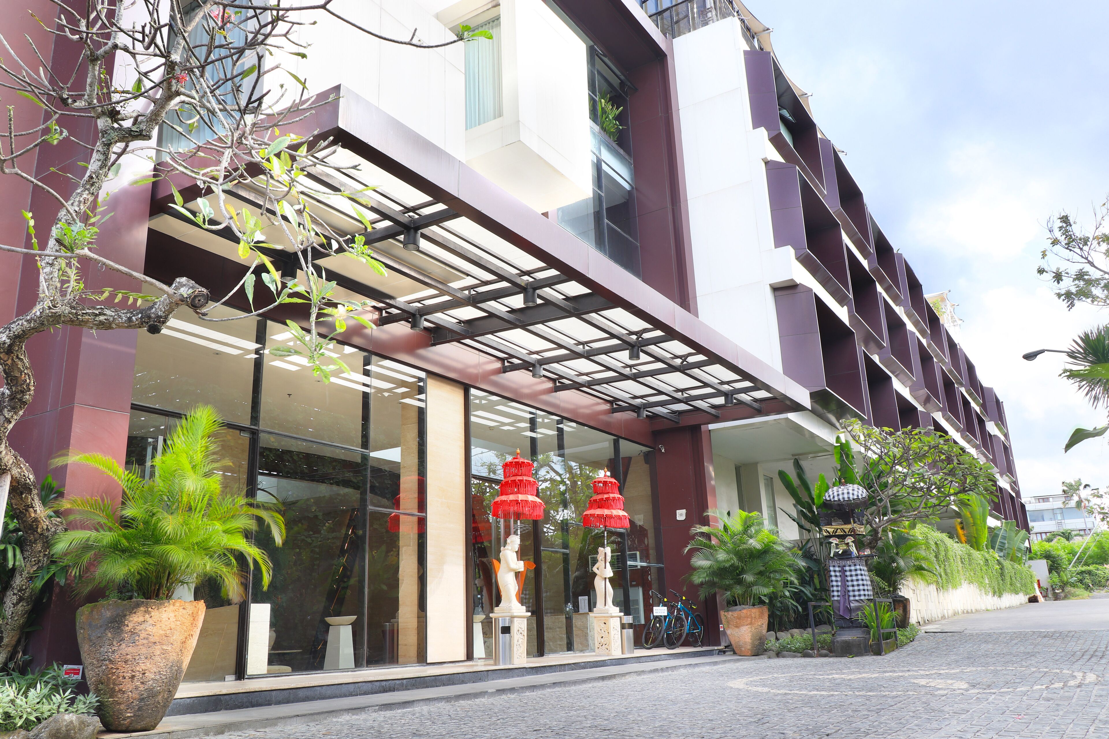 de Vins Sky Seminyak Hotel