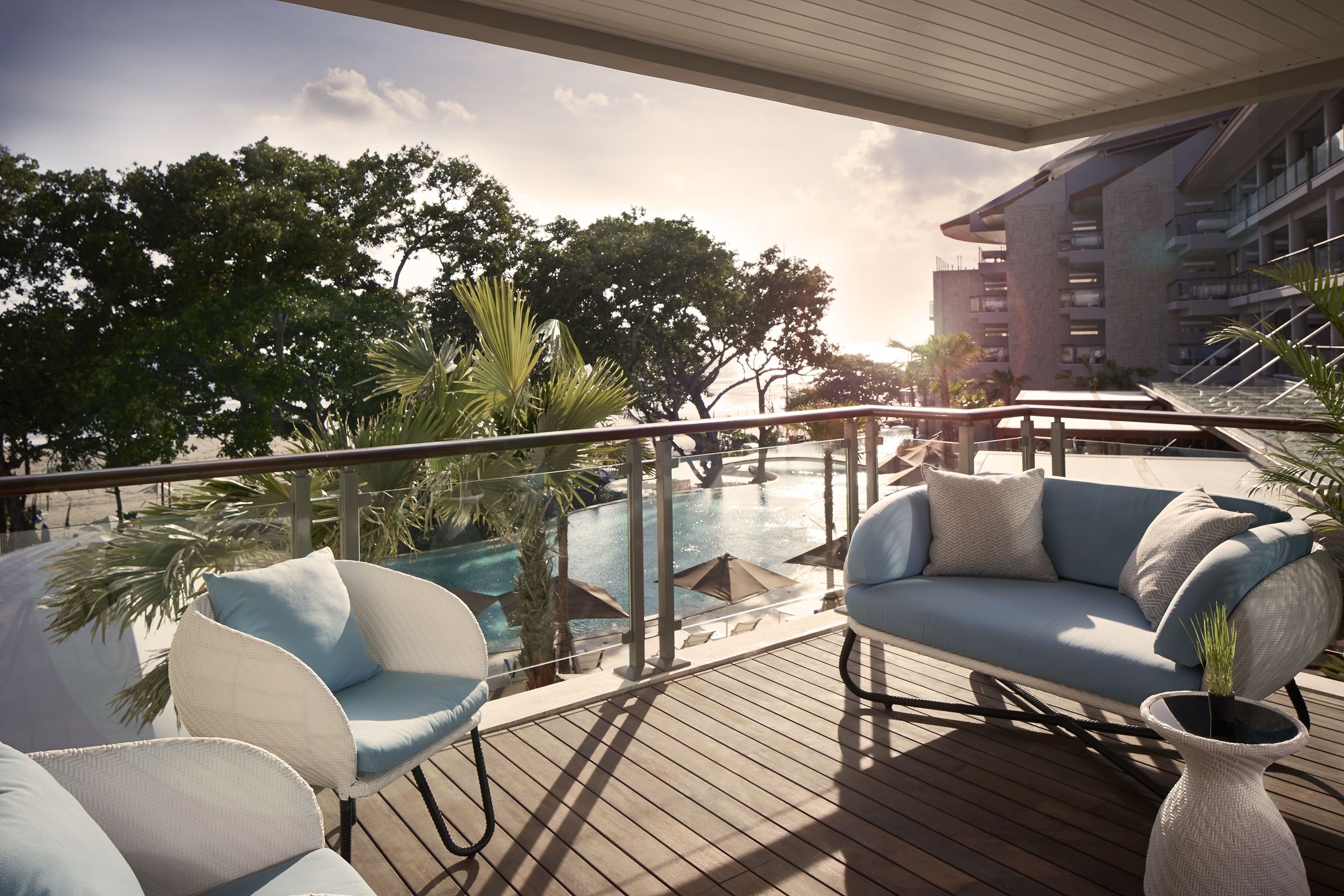 Double Six Luxury Hotel