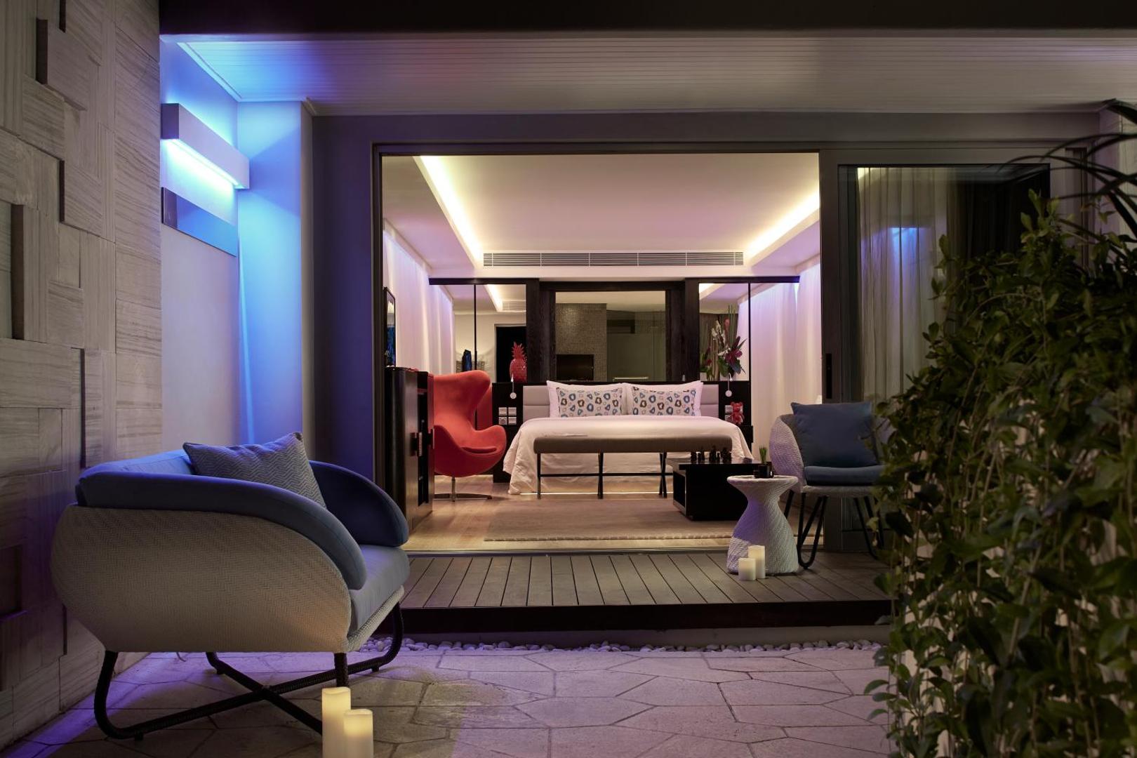 Double Six Luxury Hotel