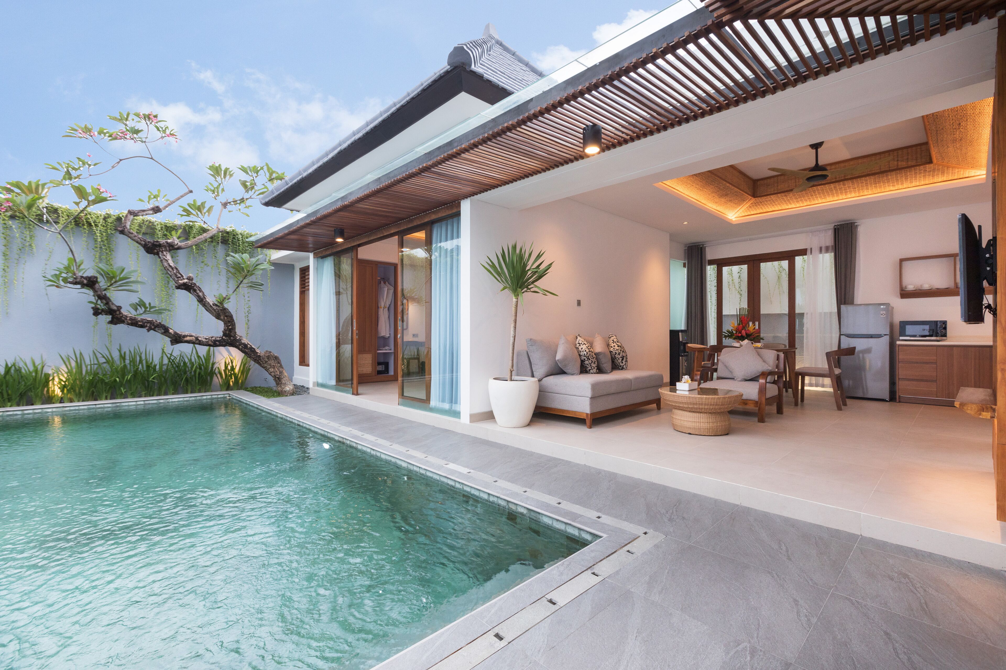 Fenosa Seminyak Villas By Nagisa Bali