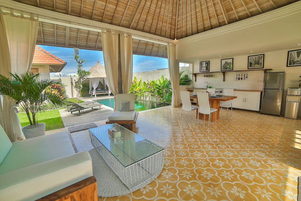 French - Victoria Villas