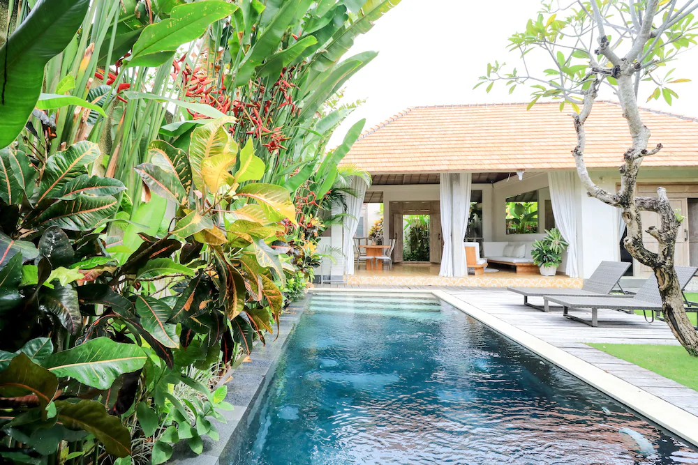French - Victoria Villas