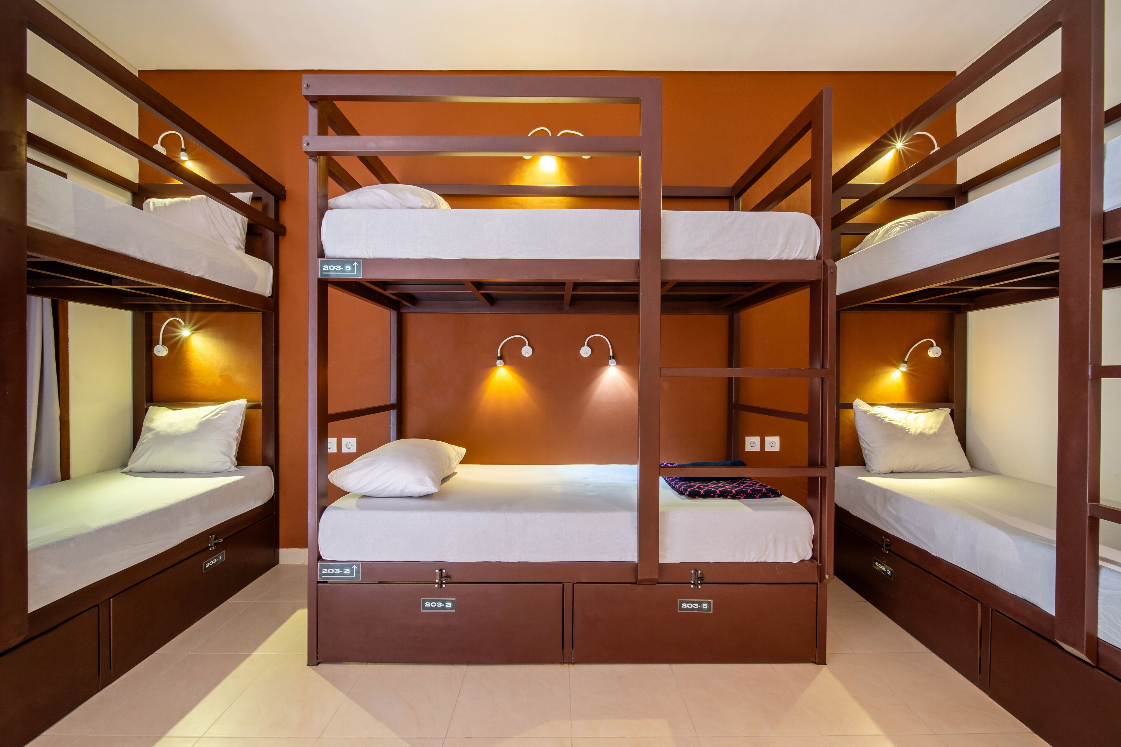 Gelatik Bed and Breakfast - Hostel