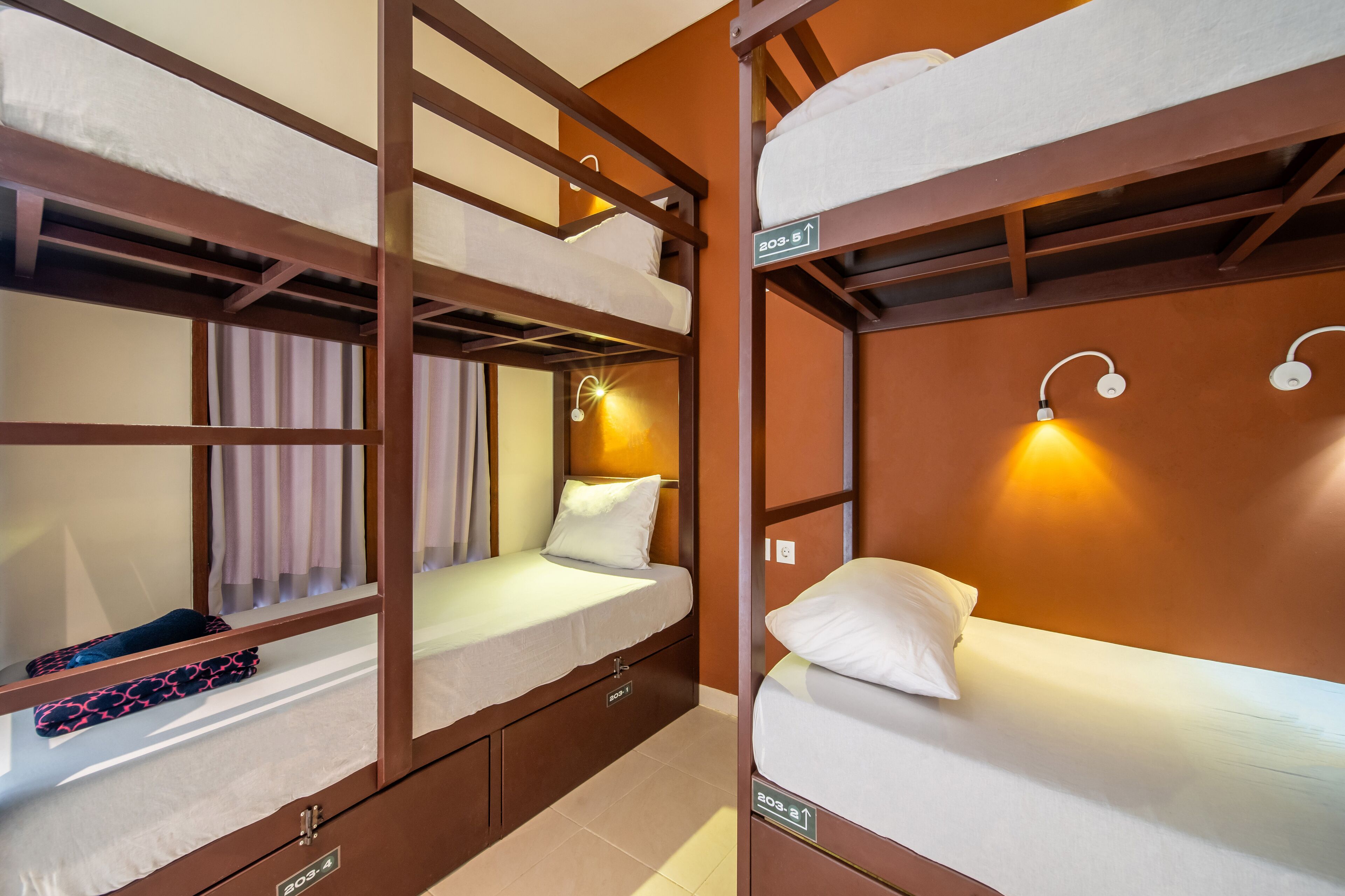 Gelatik Bed and Breakfast - Hostel