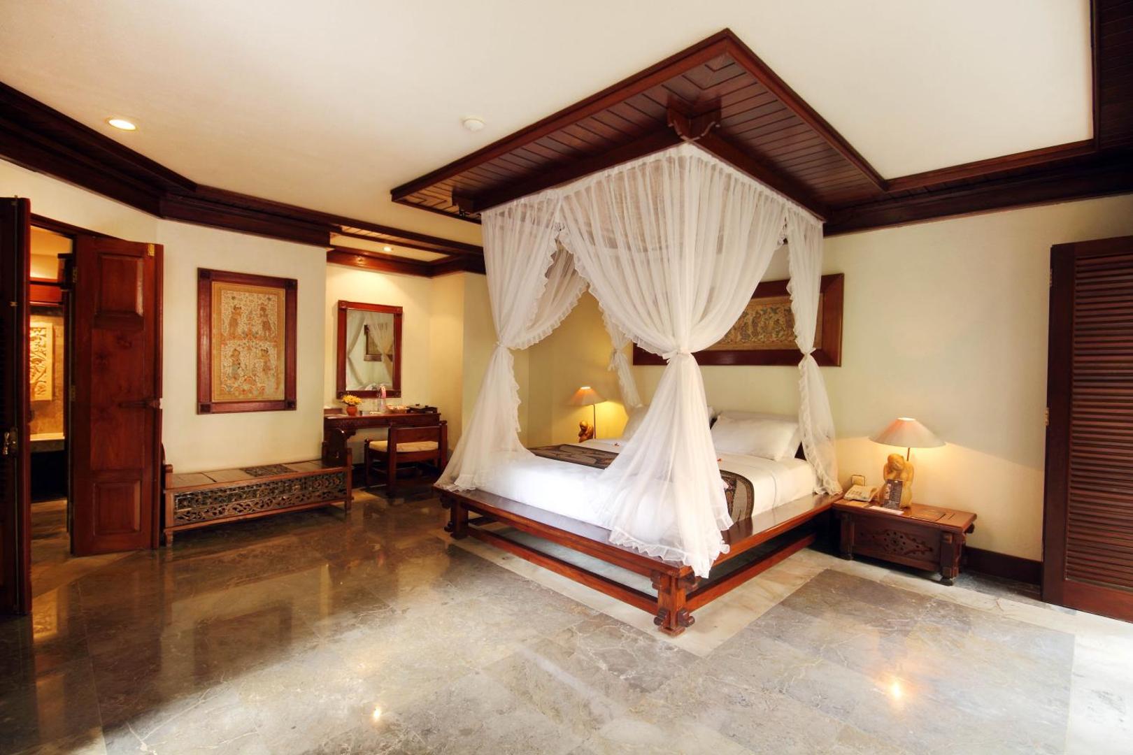 Grand Balisani Suites