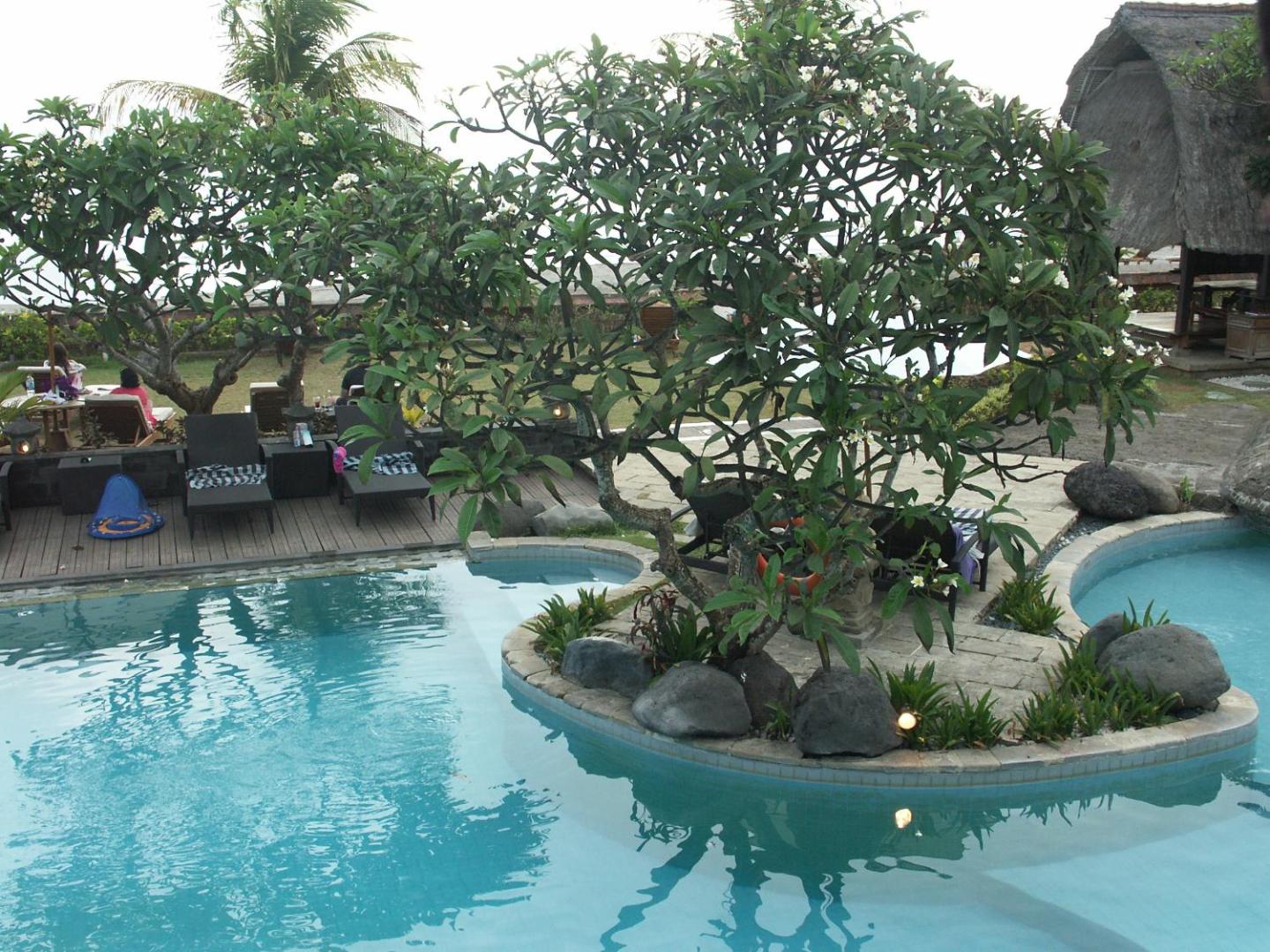 Grand Balisani Suites