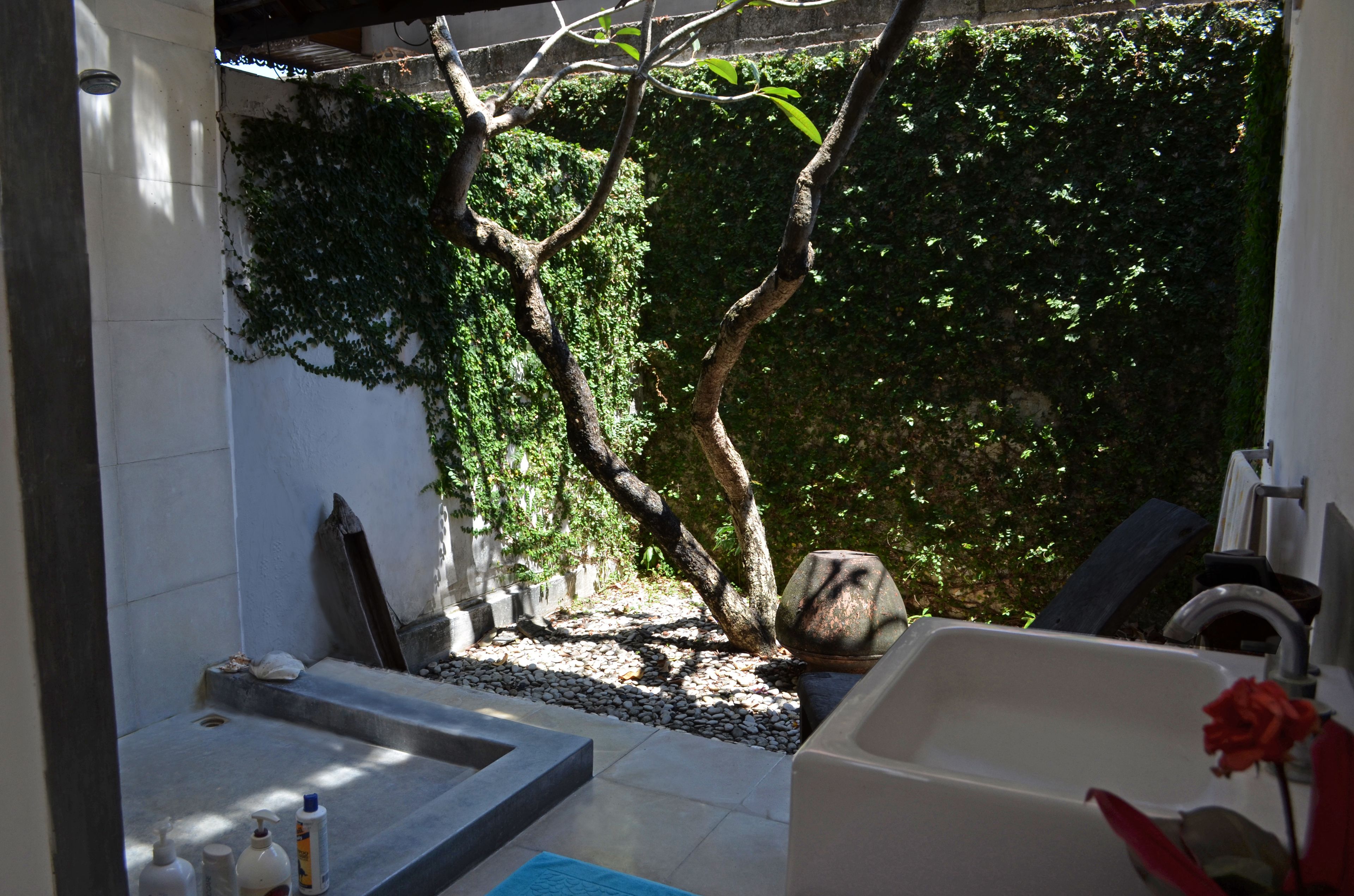 Green Private Villa