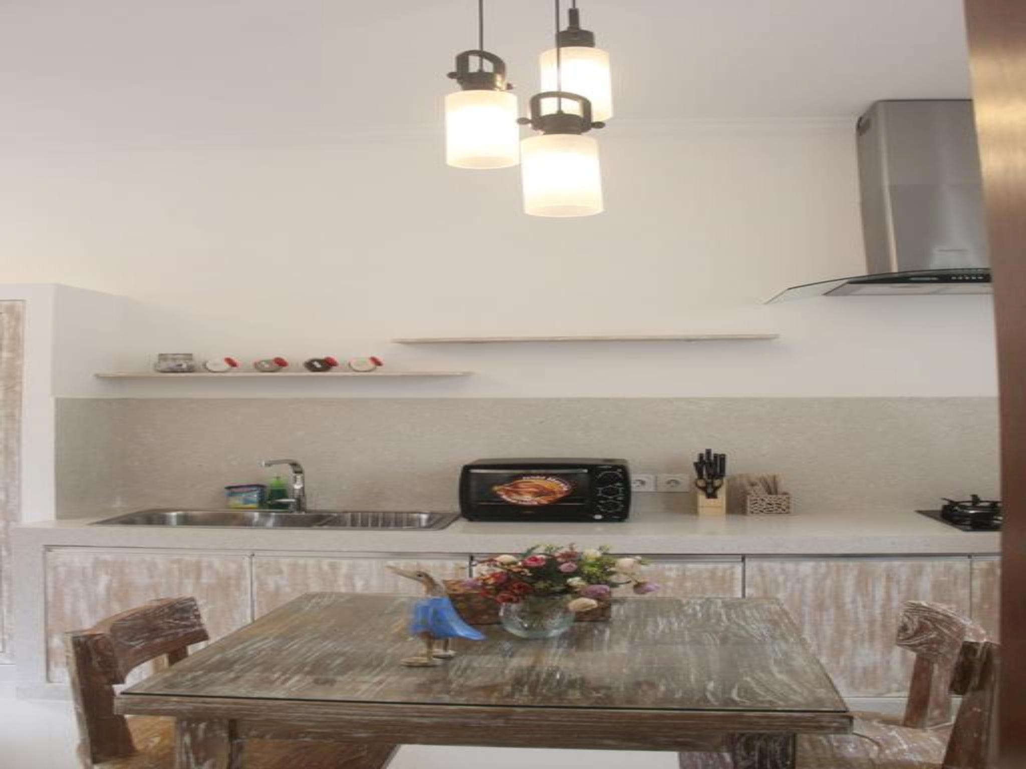 Green Studio Apartment