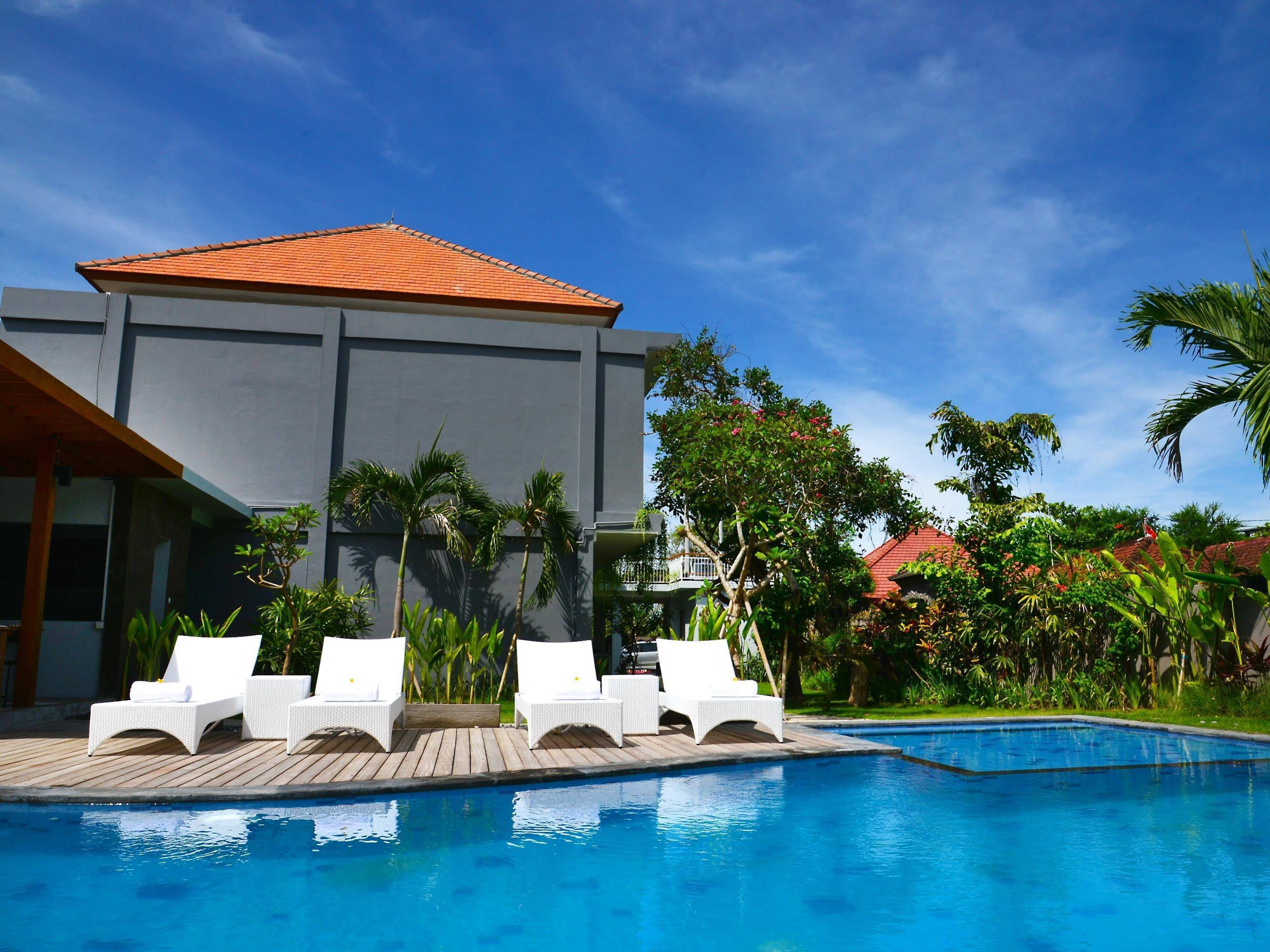 Harmony Beach Suites