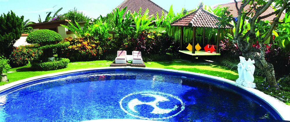 Heliconia Villa