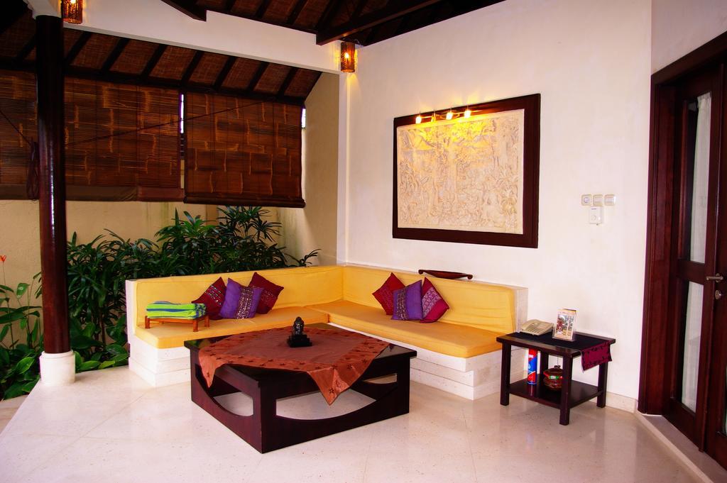 Heliconia Villa