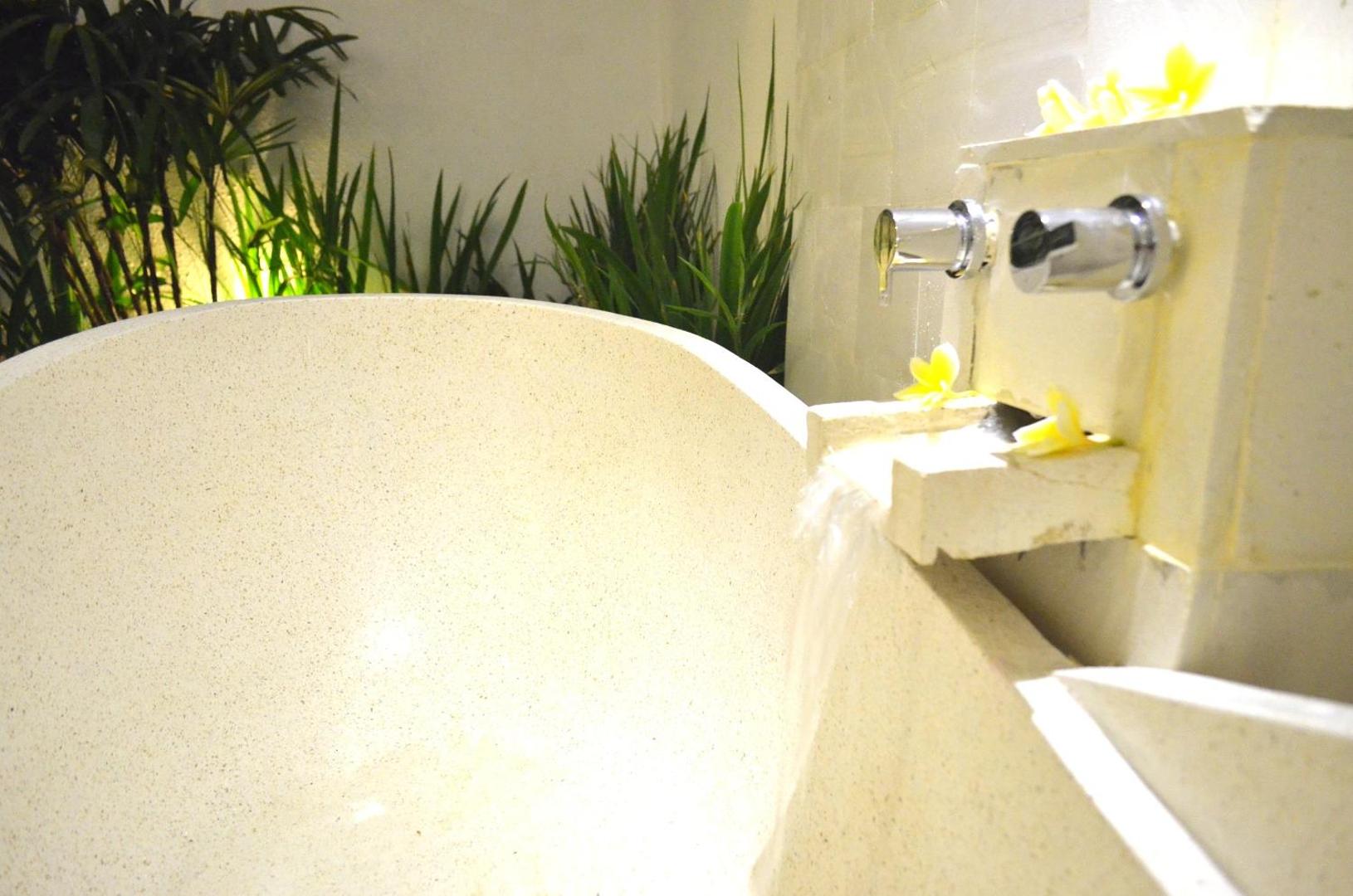 Jas Green Villas and Spa
